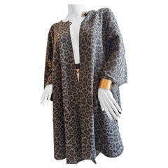 GIVENCHY Vintage Cape Mantel Leopard Grau-Schwarz Prints C.1970s-1980s