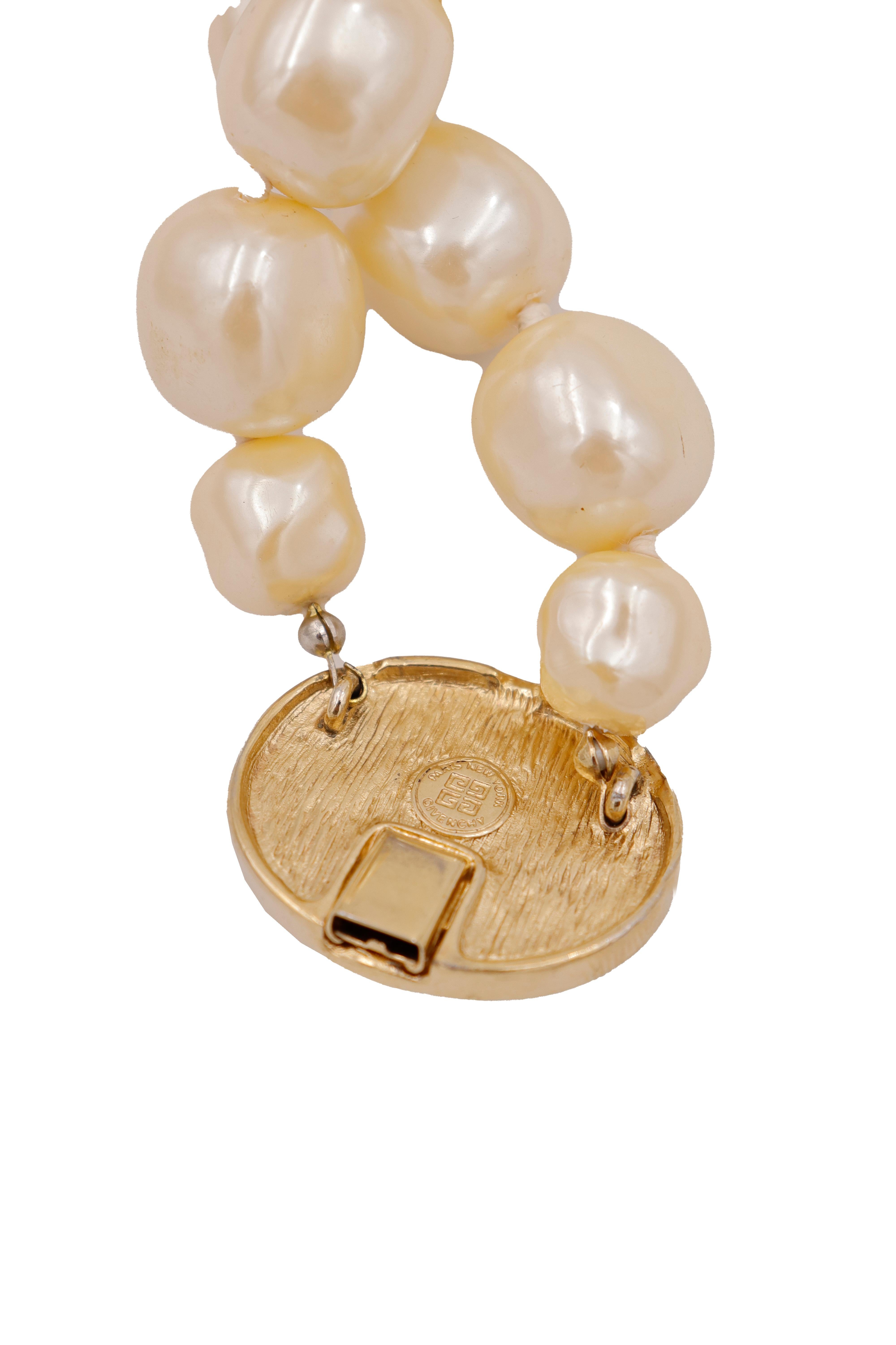 Givenchy Vintage Double Strand Faux Baroque Pearl Bracelet w Gold Plate Clasp For Sale 8
