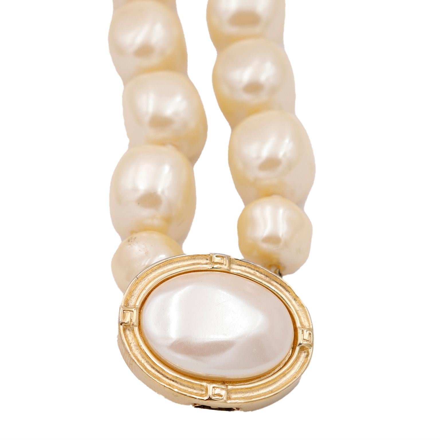 Givenchy Vintage Double Strand Faux Baroque Pearl Bracelet w Gold Plate Clasp For Sale 4