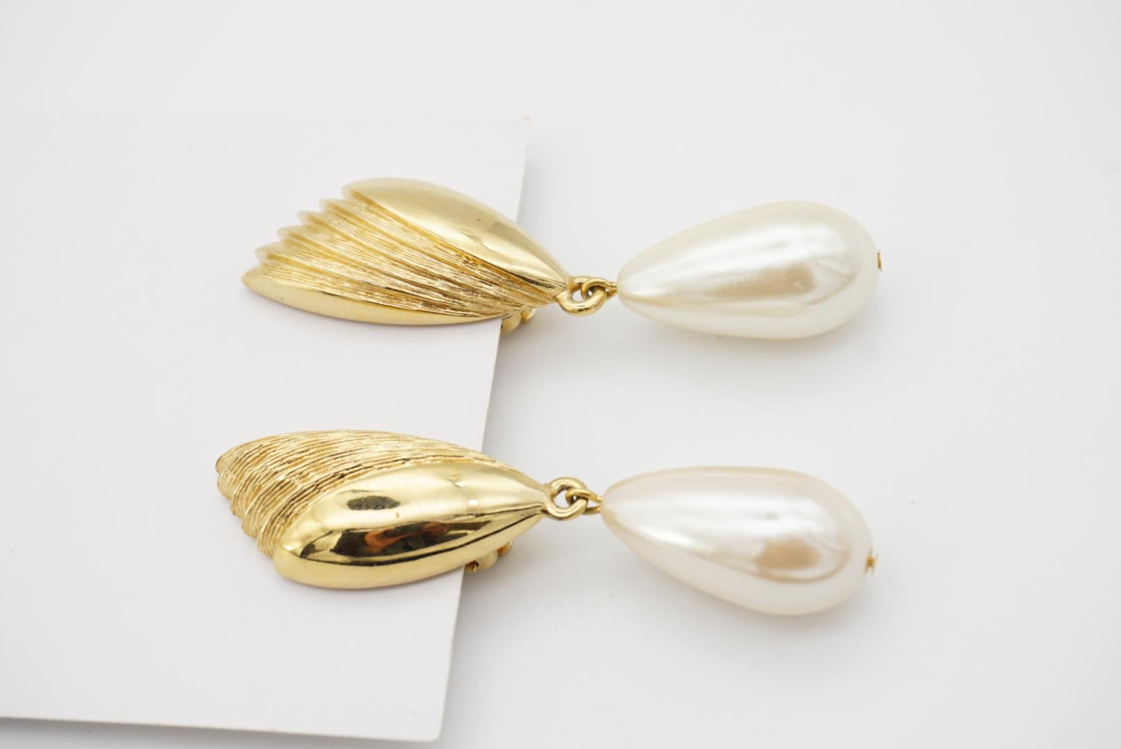 Givenchy Vintage Fan Pearl Crystal Tear Water Drop Elegant Gold Clip Earrings 2