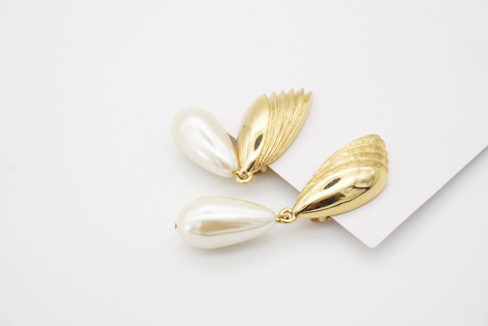 Givenchy Vintage Fan Pearl Crystal Tear Water Drop Elegant Gold Clip Earrings 3