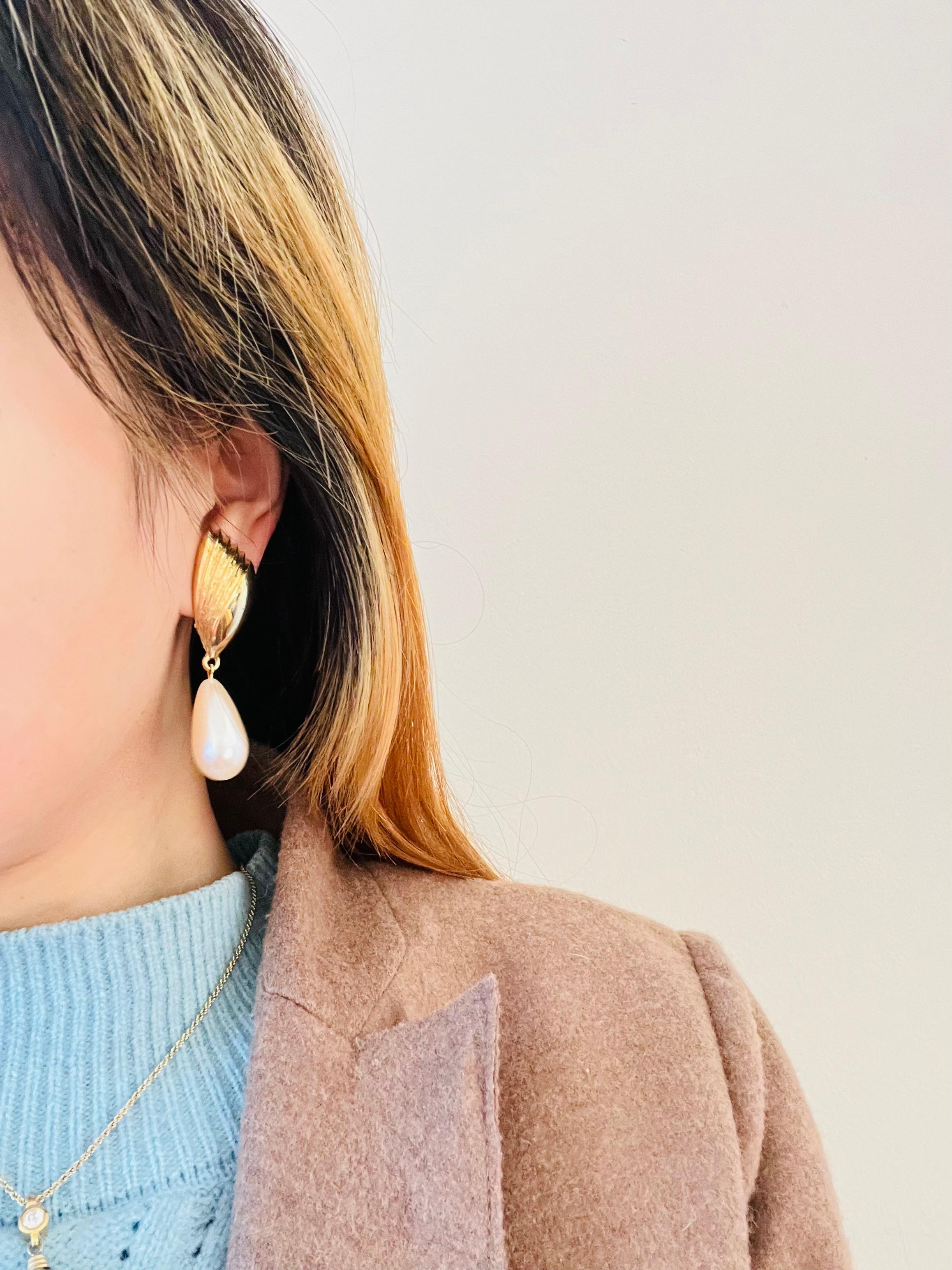 Givenchy Vintage Fan Pearl Crystal Tear Water Drop Elegant Gold Clip Earrings For Sale 2