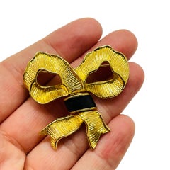 GIVENCHY vintage gold tone enamel bow designer brooch