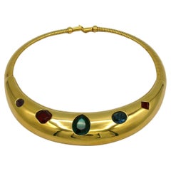 GIVENCHY Vintage Halskette mit Juwelen in Goldtönen und Kragen