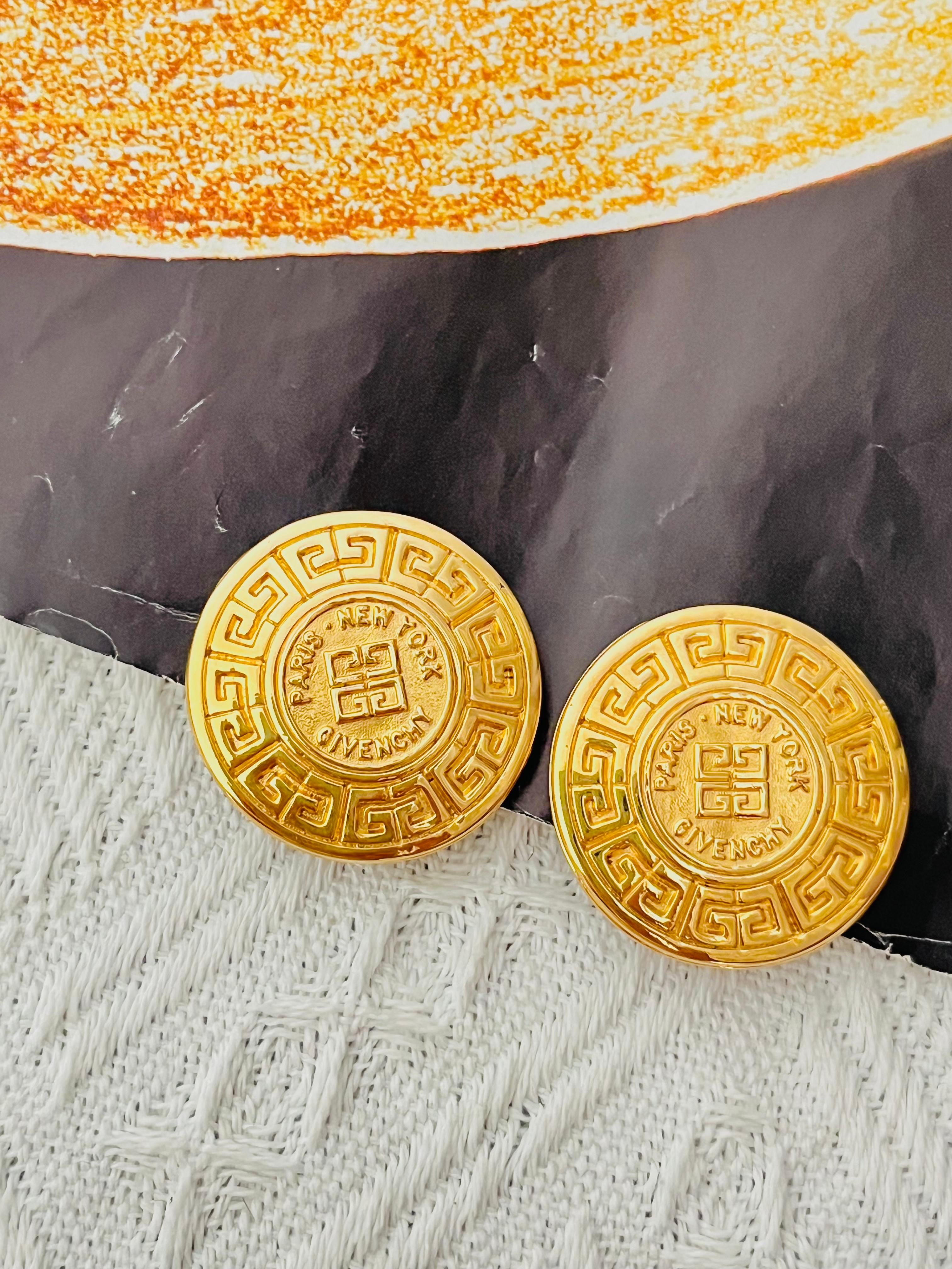 Art Deco Givenchy Vintage Large 4G Logo Monogram Relief Medallion Button Clip Earrings For Sale