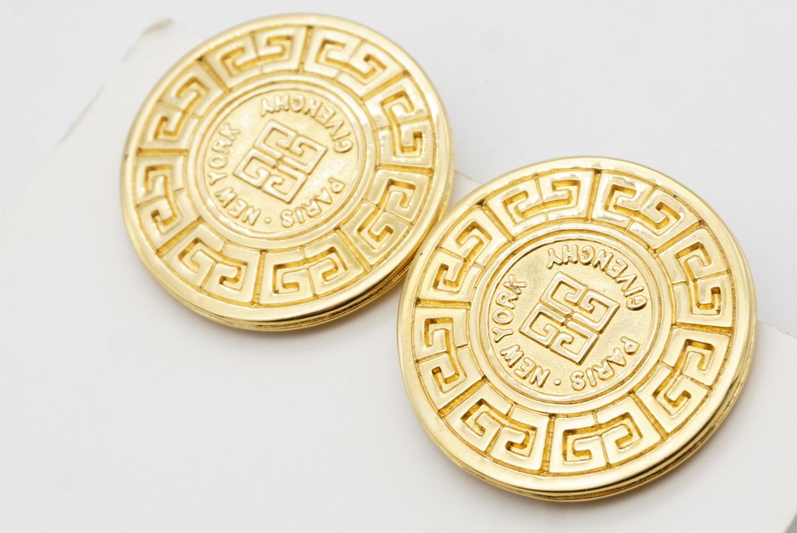 Givenchy Vintage Large 4G Logo Monogram Relief Medallion Button Clip Earrings For Sale 4