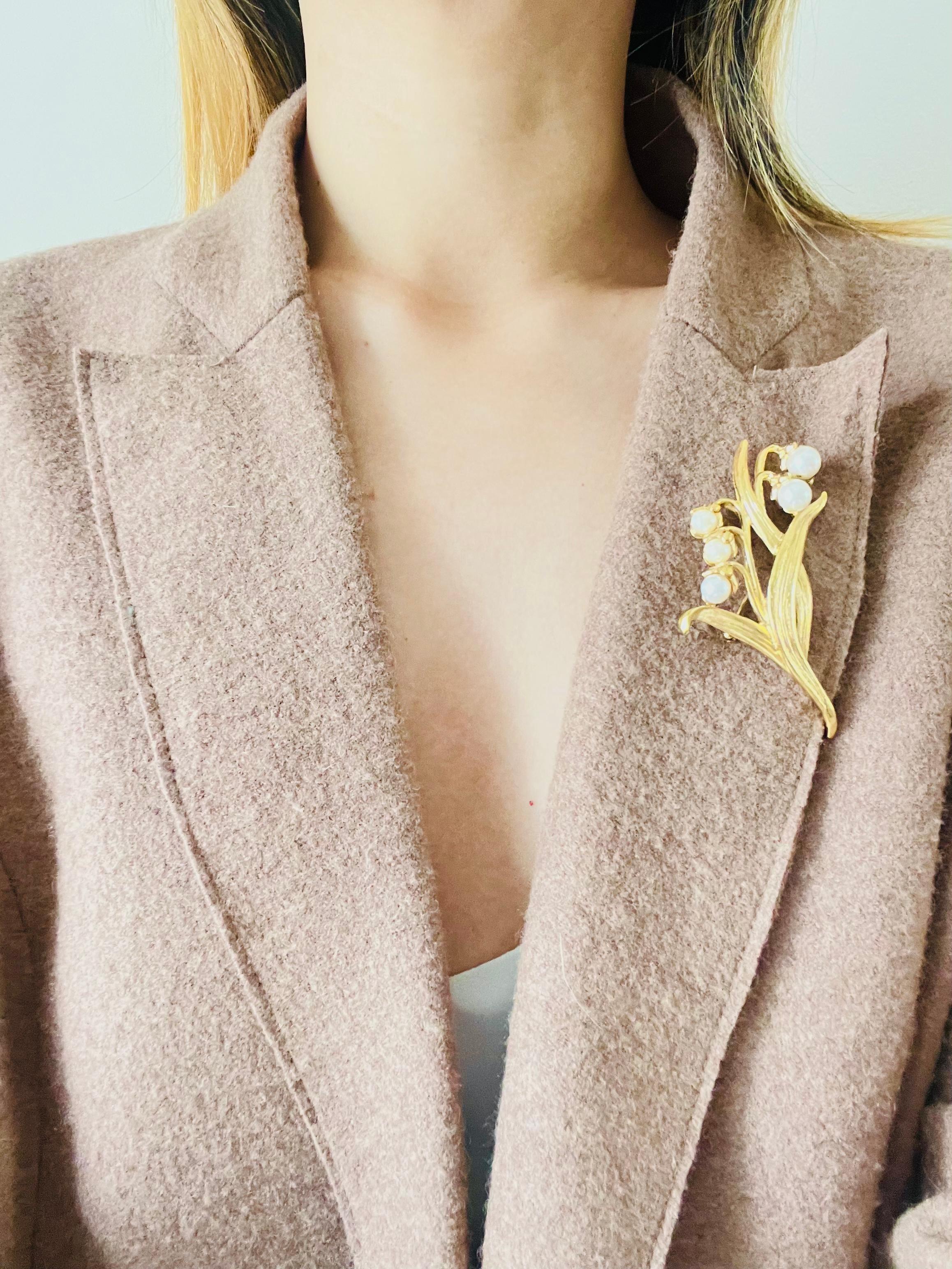 Givenchy Vintage Large Lily Of The Valley White Pearls Bell Flower Leaf Brooch 1