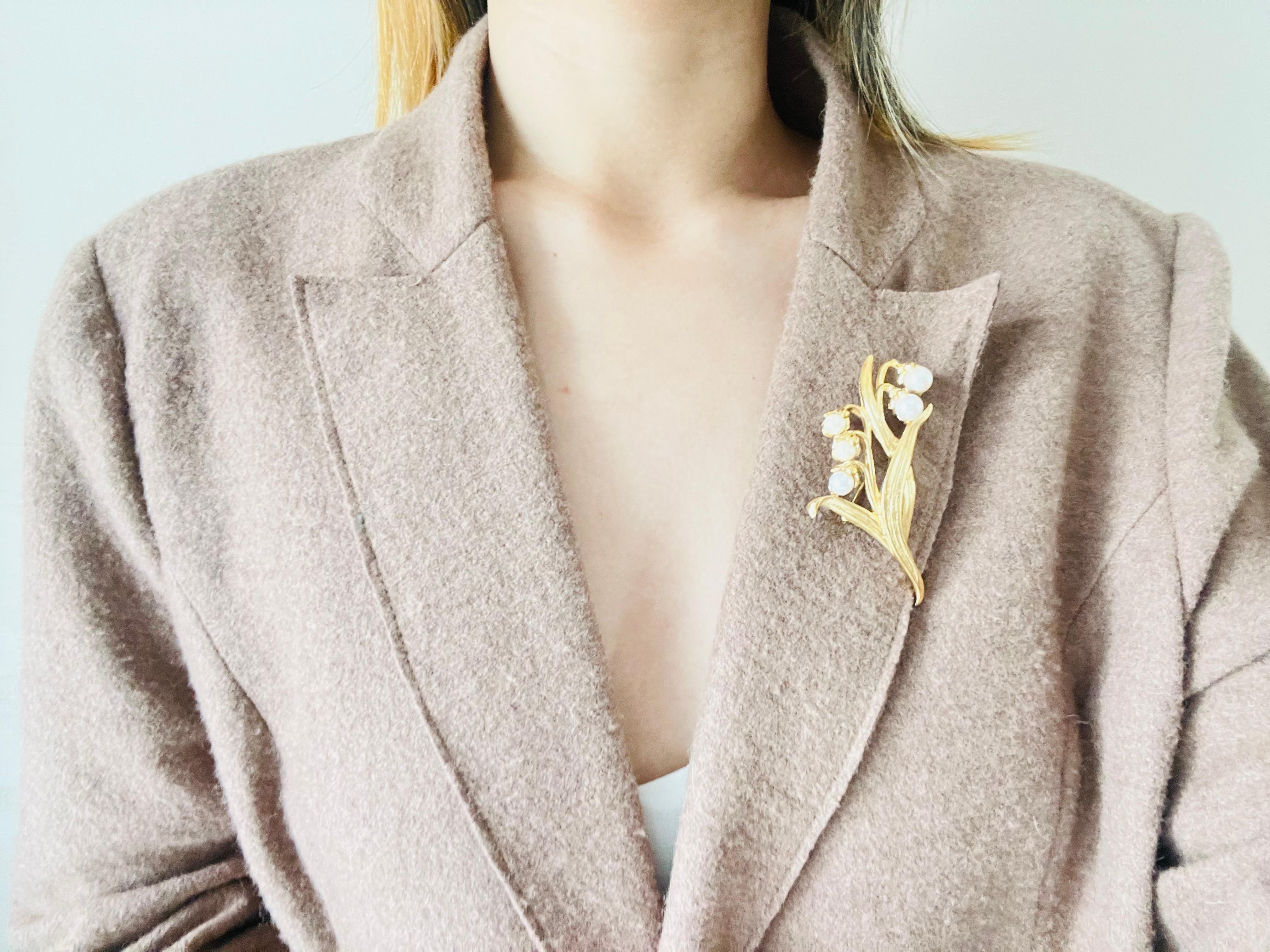 Givenchy Vintage Large Lily Of The Valley White Pearls Bell Flower Leaf Brooch 2