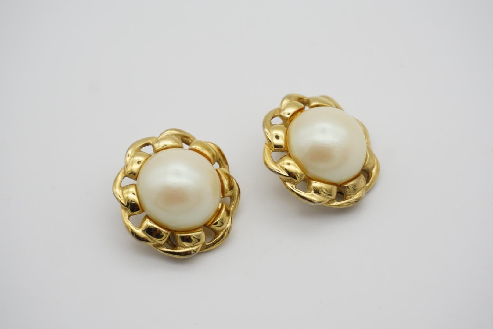 Women's or Men's Givenchy Vintage Large Round White Pearl Twist Rope Interlock Gold Clip Earrings For Sale