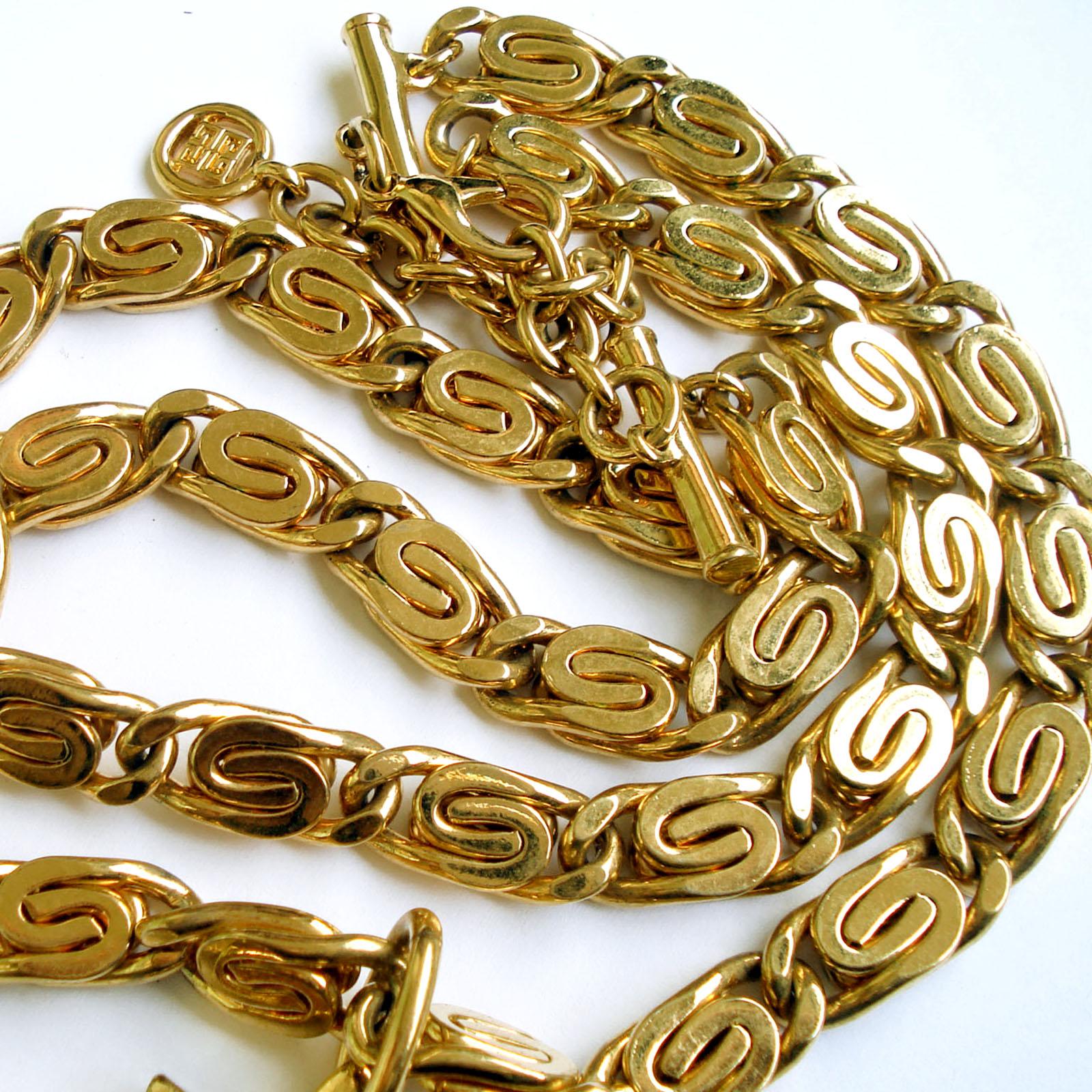 Givenchy Vintage Necklace with Sun Pendant, 1980s For Sale 1