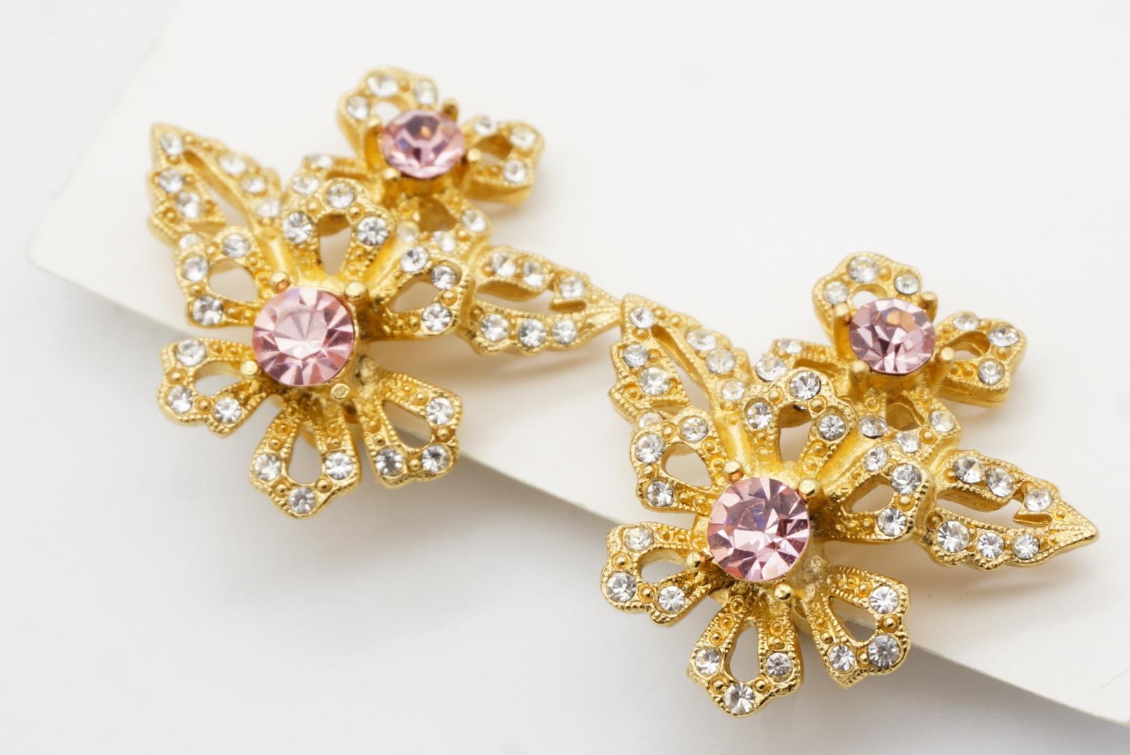 Givenchy Vintage Rosa Rose Cluster Kristall Double Flower Openwork Clip-Ohrringe im Angebot 5