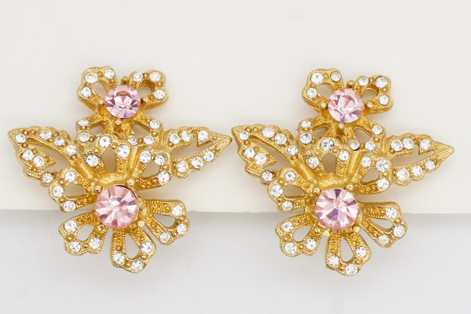Givenchy Vintage Rosa Rose Cluster Kristall Double Flower Openwork Clip-Ohrringe im Angebot 4