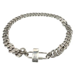 Collier à chaîne argentée Givenchy Vintage, années 1980