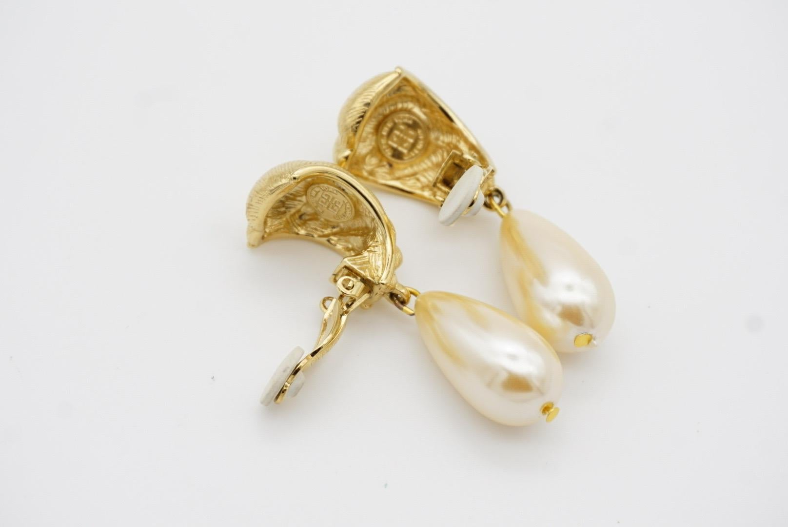 Givenchy Vintage Textured Hoop White Pearl Tear Water Drop Elegant Clip Earrings For Sale 6