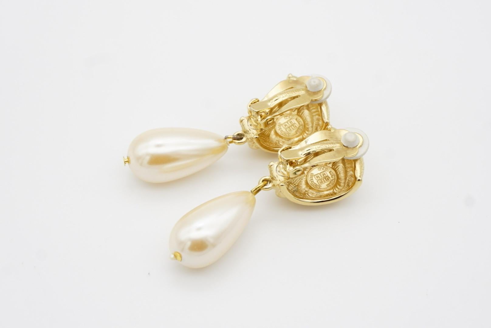 Givenchy Vintage Textured Hoop White Pearl Tear Water Drop Elegant Clip Earrings 10