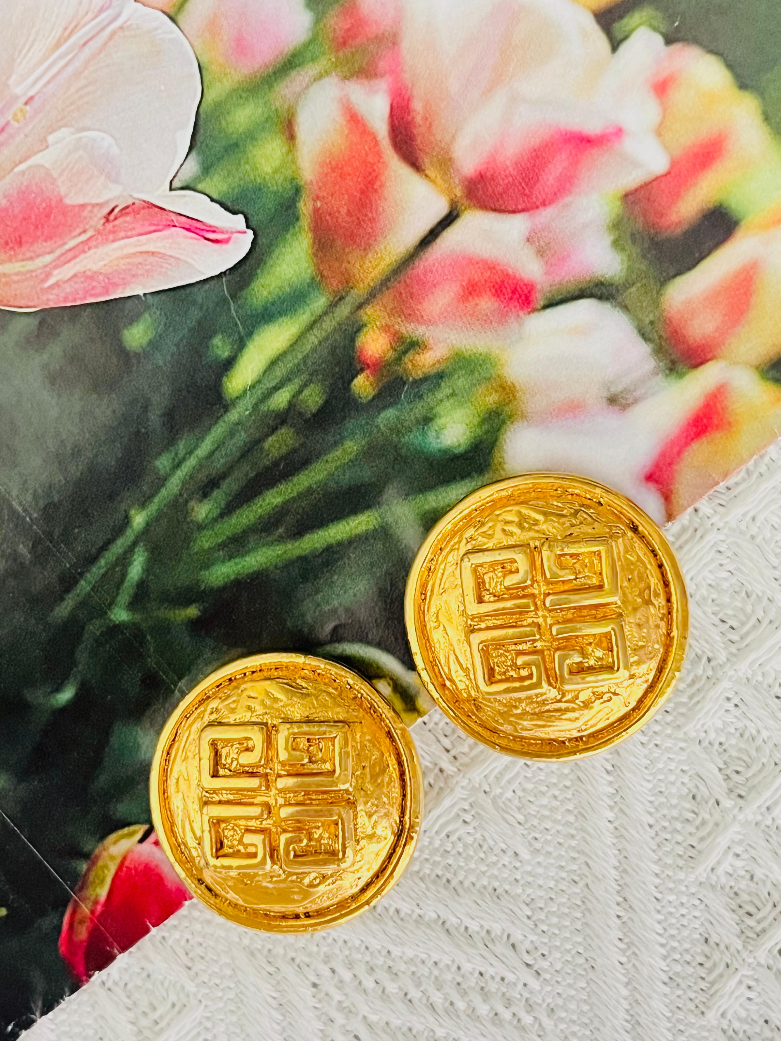 Art Deco Givenchy Vintage Textured Large 4G Logo Monogram Relief Round Chunky Earrings For Sale