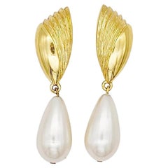 Givenchy Vintage Textured Tear Water Drop White Pearl Fan Elegant Clip Earrings