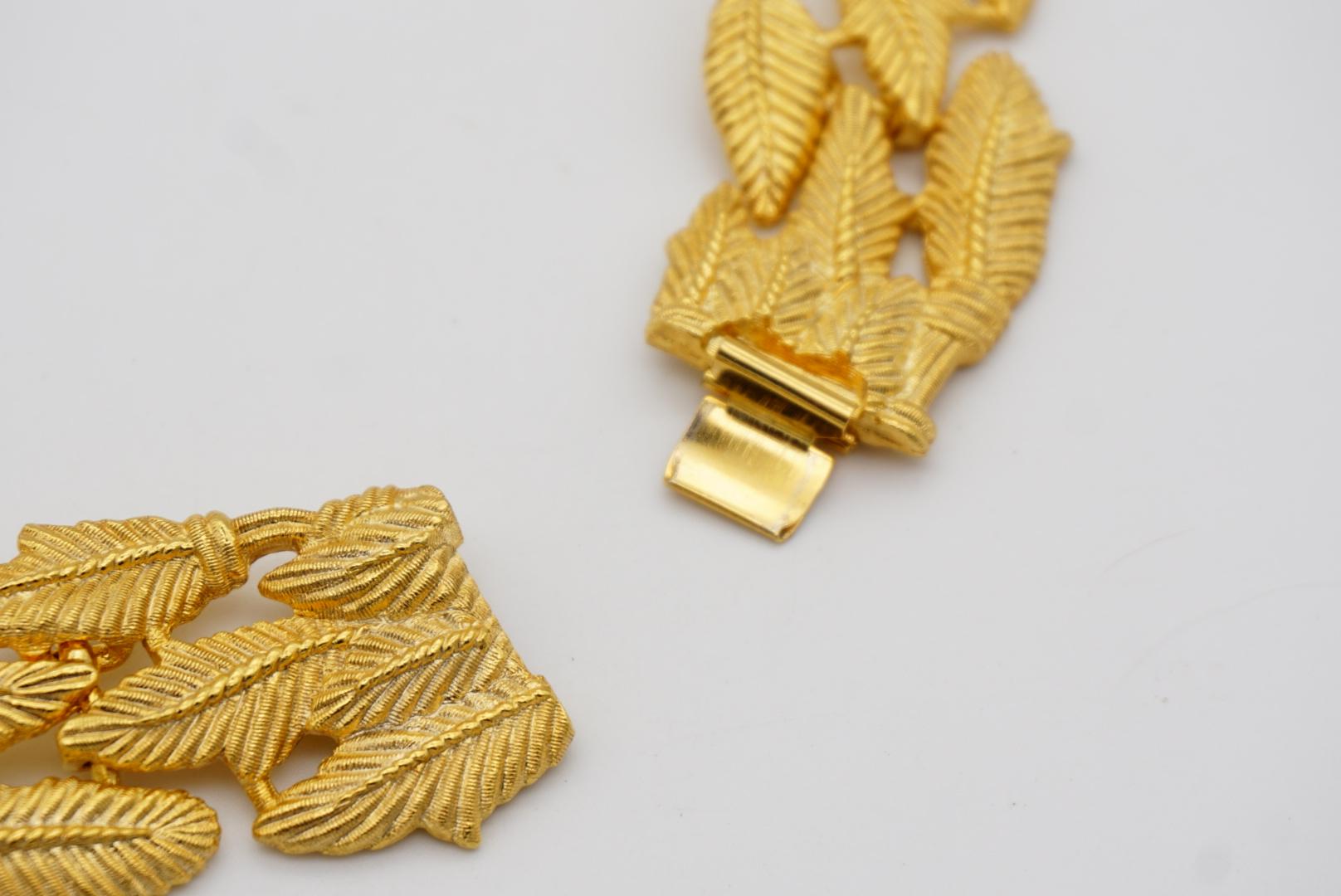 Givenchy Vintage Trío Capas Hoja de Olivo Calado Reloj Eslabón Collar Chunky en venta 8