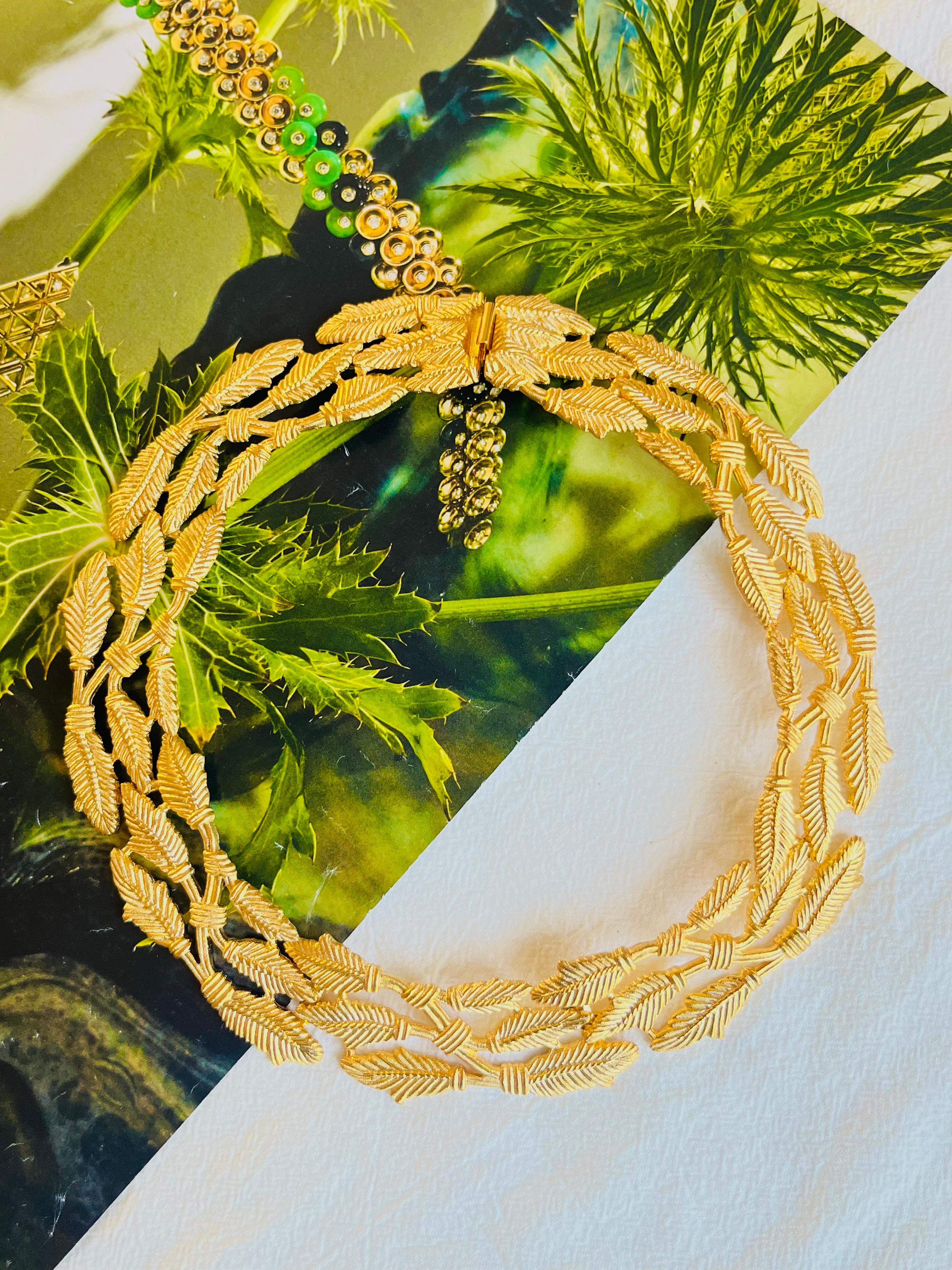 Barocco Givenchy Vintage Trio Layers Olive Leaf Openwork Watch Link Collana Chunky in vendita