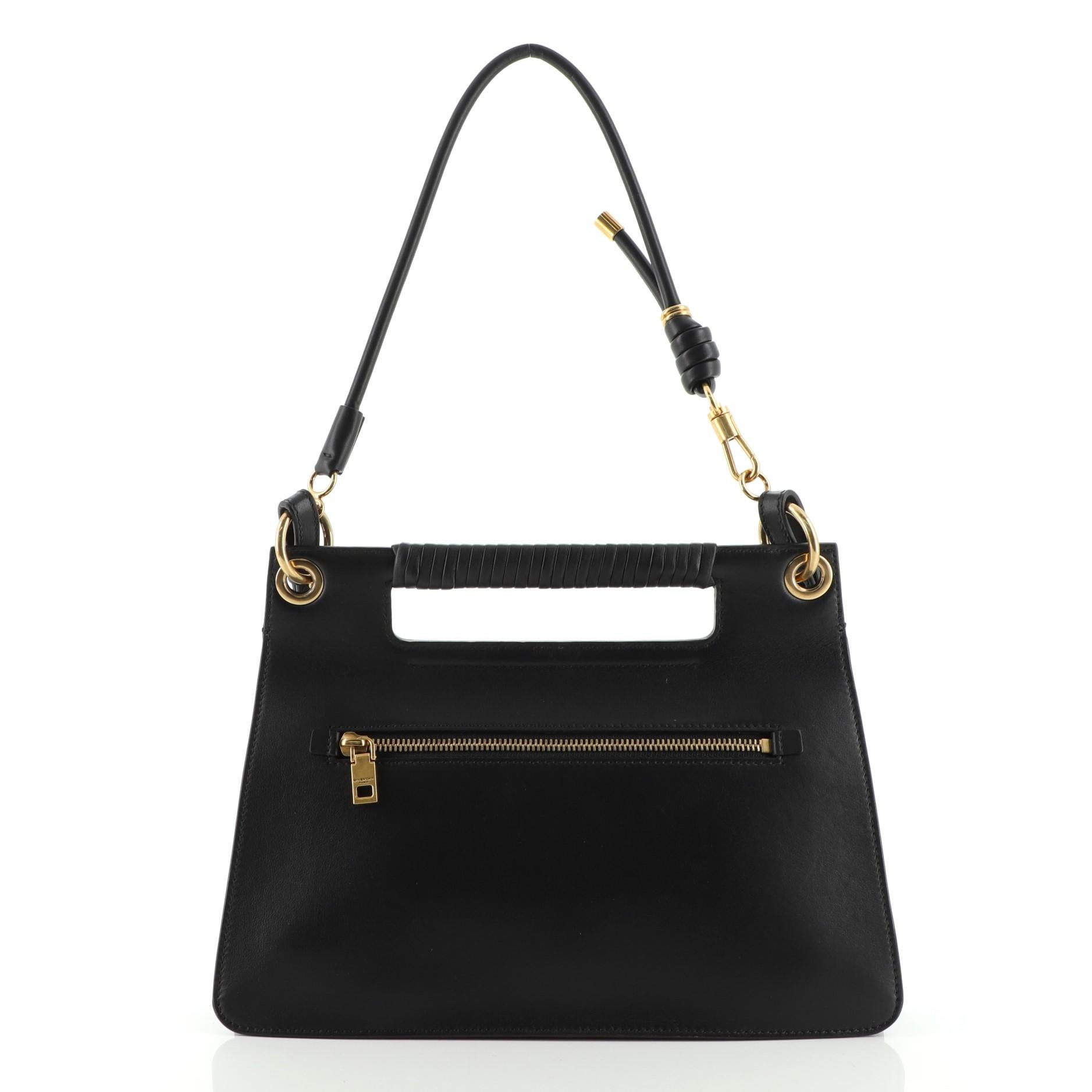 Givenchy Peitschen-Umhängetasche aus Leder Medium (Schwarz)