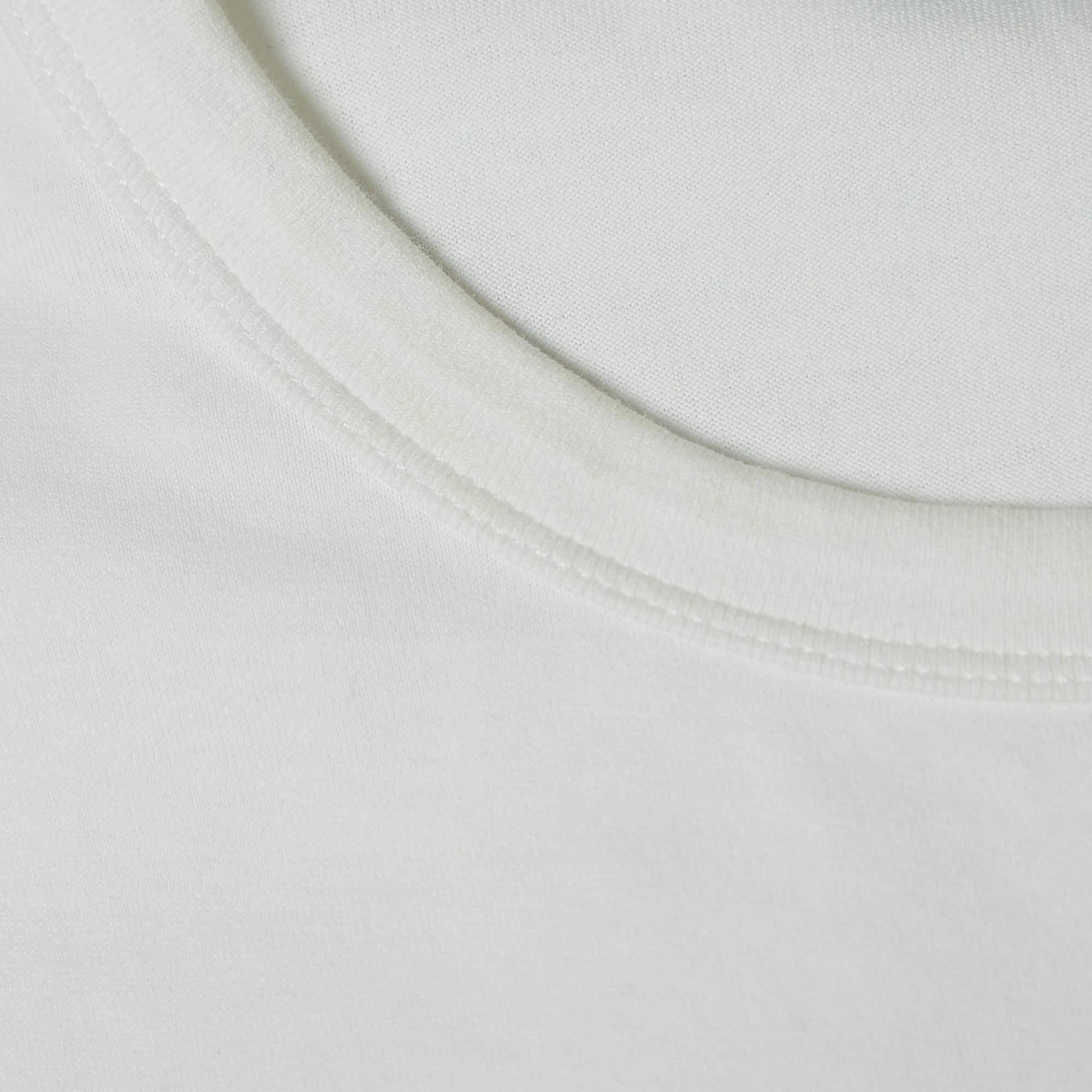 Givenchy White Beaded Logo Cotton T-Shirt XS In Good Condition For Sale In Dubai, Al Qouz 2