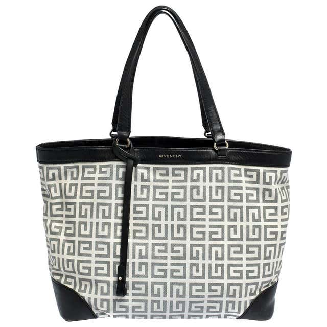 Givenchy White/Black Monogram Coated Canvas and Leather Shopper Tote at ...