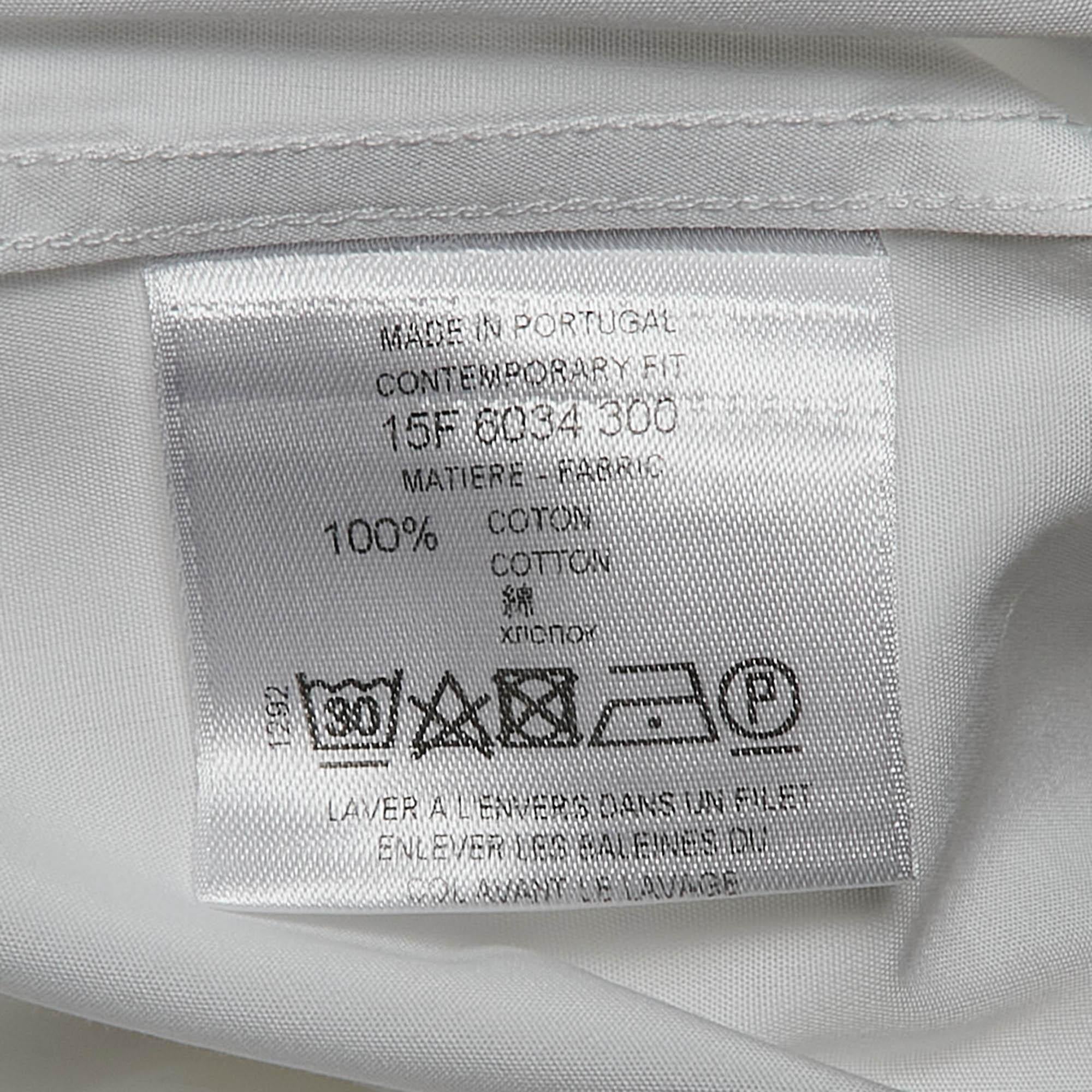 Givenchy Camisa blanca de algodón con detalle en el cuello XL en venta 3