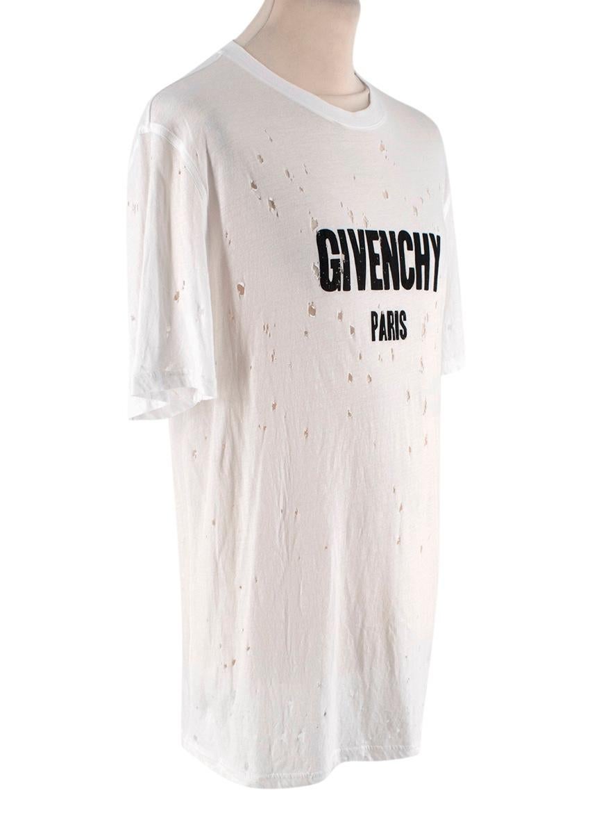 Givenchy White Distressed Logo Printed T-Shirt 
 

 -Givenchy white cotton distressed T-shirt.
 -Printed black logo 