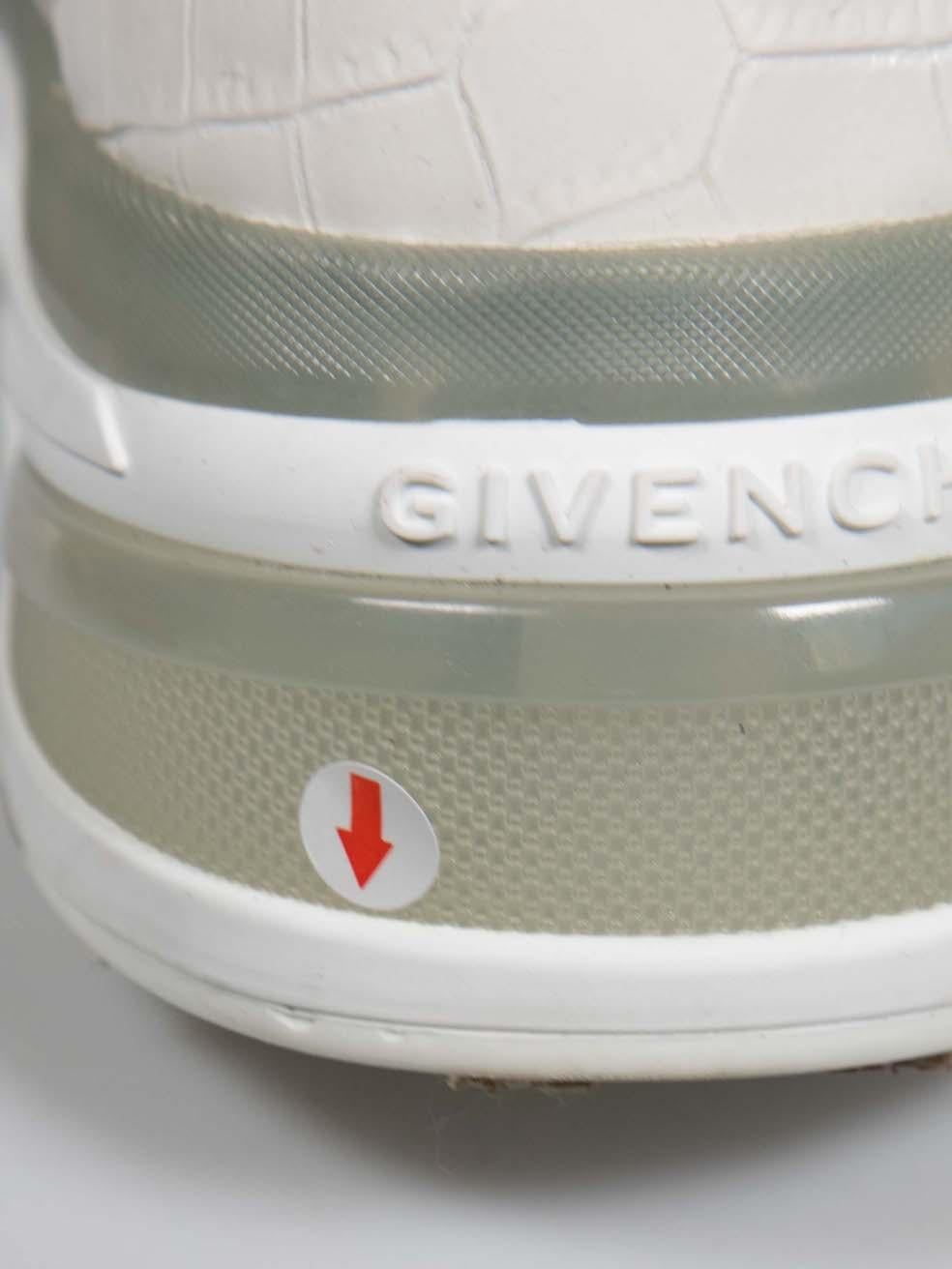 Givenchy White Leather Croc Embossed Trainers Size IT 38 For Sale 4