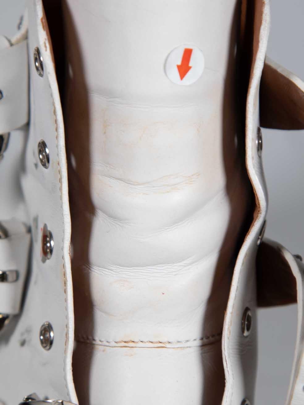 Givenchy White Leather Elegant Studded Ankle Boots Size IT 40 For Sale 4