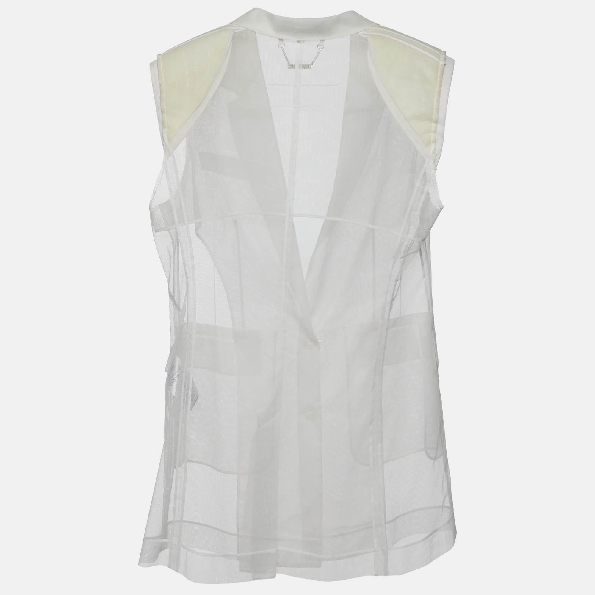 Infondi una dose extra di stile nel tuo abbigliamento con questa giacca di gran moda. Realizzato con materiali di qualità, incarna un'atmosfera contemporanea ed è ricco di caratteristiche funzionali.