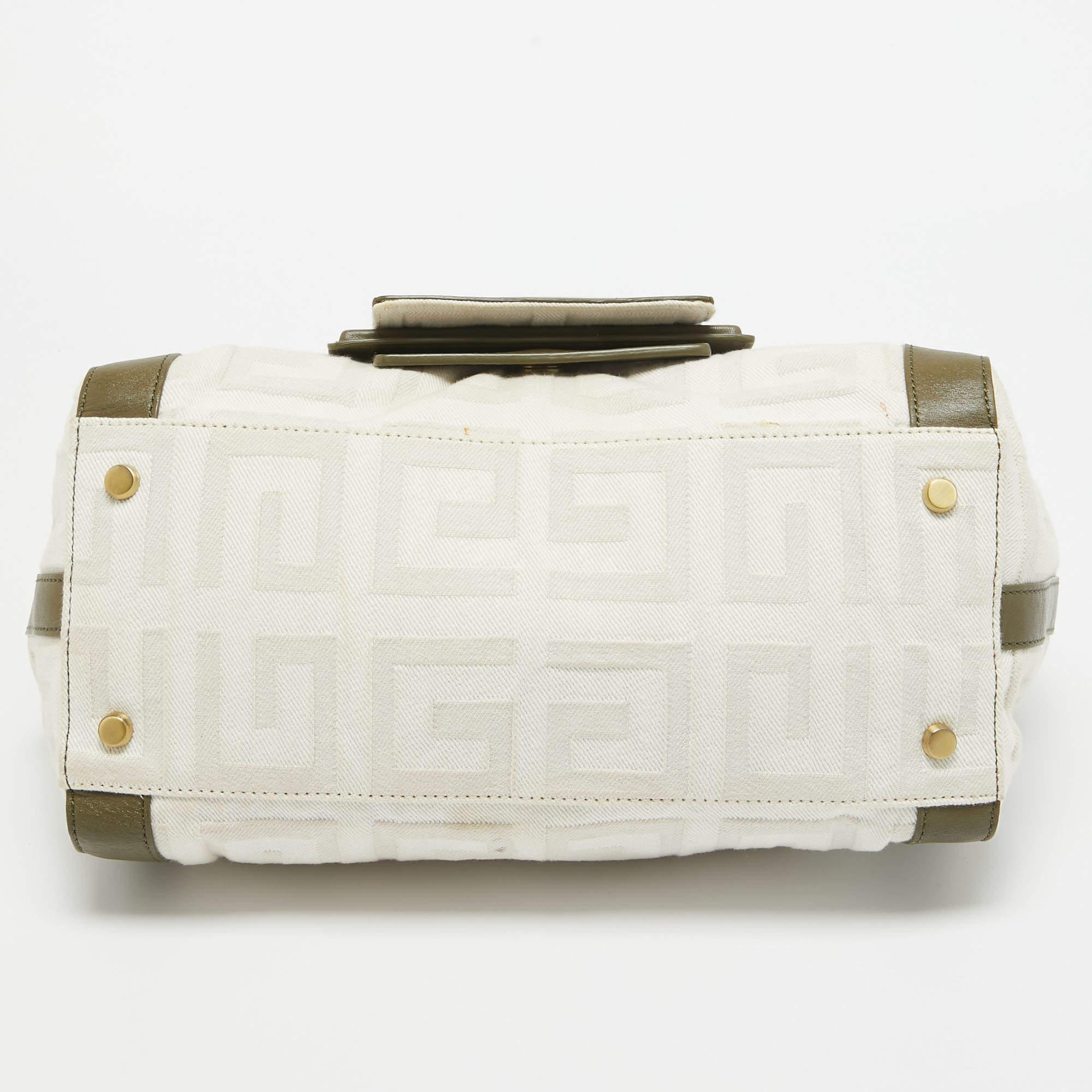 Givenchy sac à poignée en cuir et tissu blanc/vert olive caractéristique en vente 3