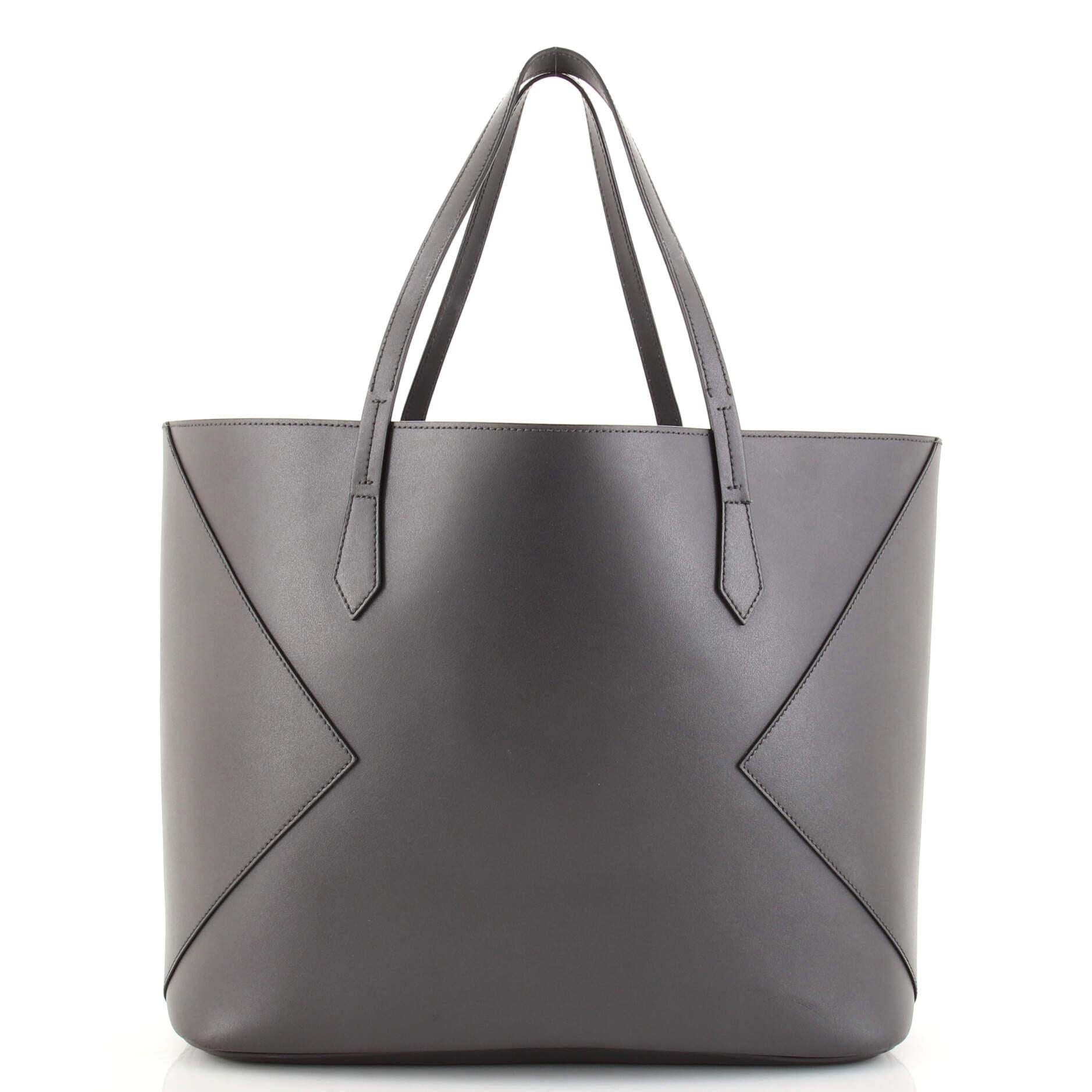 Givenchy wing 2025 shopping bag