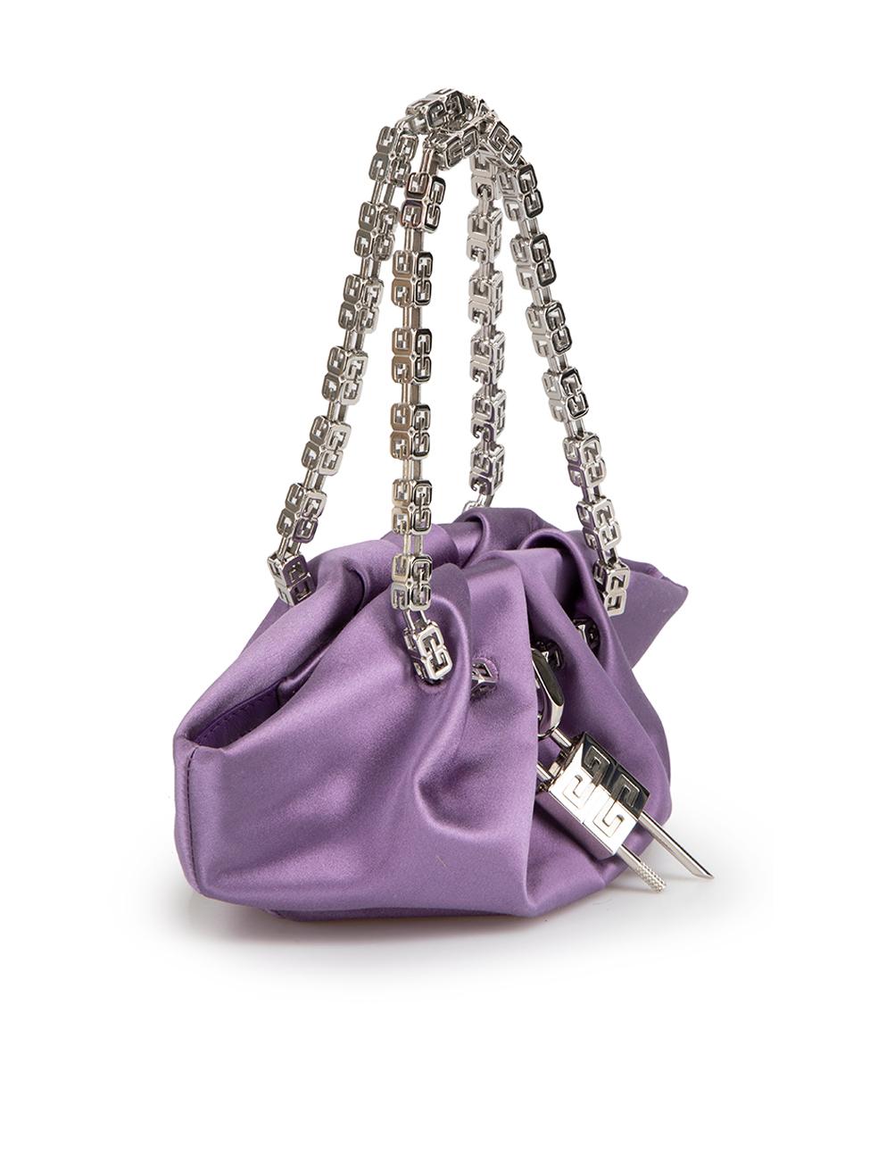 CONDITION is Very good. Minimal wear is evident. Minimal scuffing along top outer corners to this used Givenchy designer resale item. This item comes with original dust bag.



Details


Lilac

Satin

Mini bag

2x Silver GG metal chain top