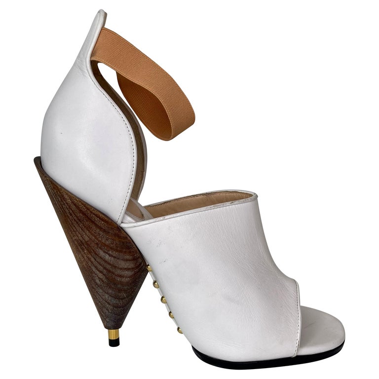 Hermes Heels - 212 For Sale on 1stDibs | hermes high heels, hermes heels  sandals, hermes sandals heels