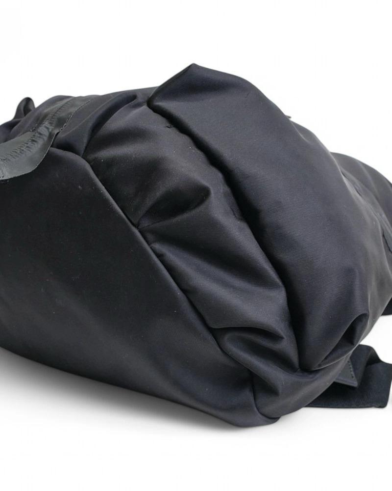 Givenchy Triangle Zipy Nylon Rucksack Schwarz 4