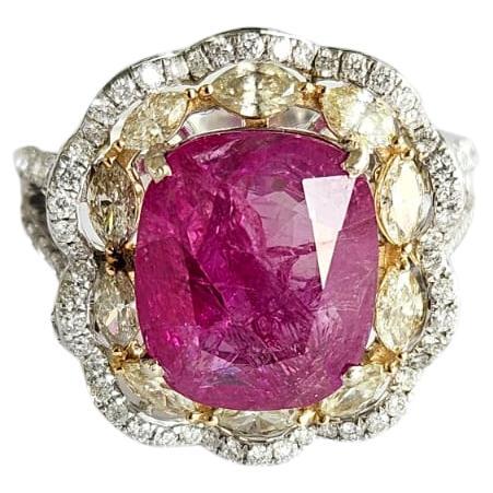 GJEPC Certified 6.24 carats unheat natural Burma Ruby & Diamonds Engagement Ring For Sale