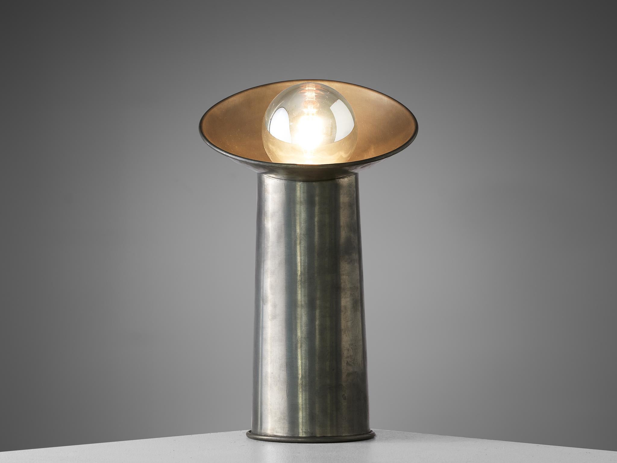 Mid-Century Modern Gjlla Giani for Nucleo Sormani ‘Radar’ Table Lamp in Pewter
