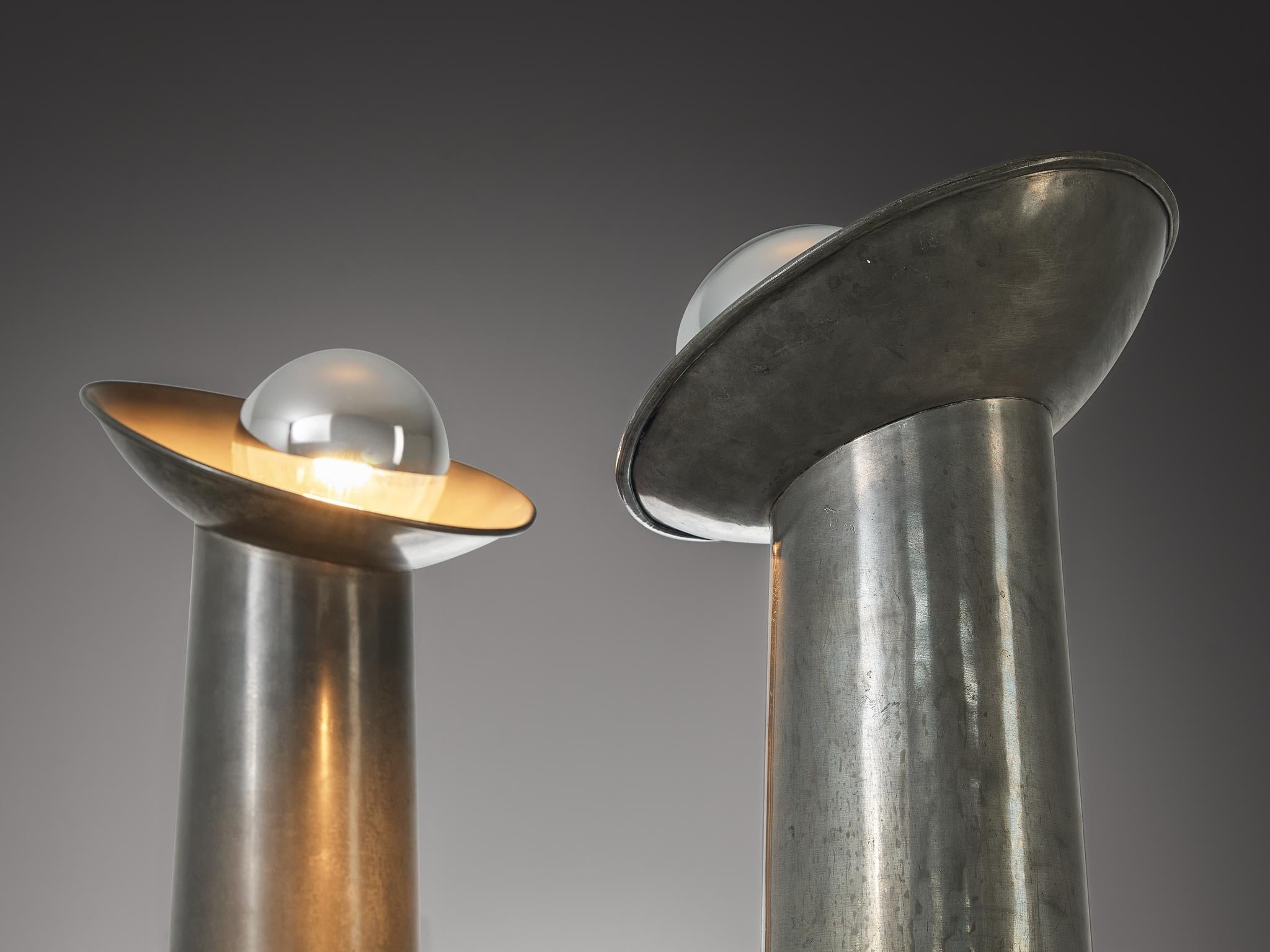 Mid-Century Modern Gjlla Giani for Nucleo Sormani ‘Radar’ Table Lamps in Pewter  For Sale