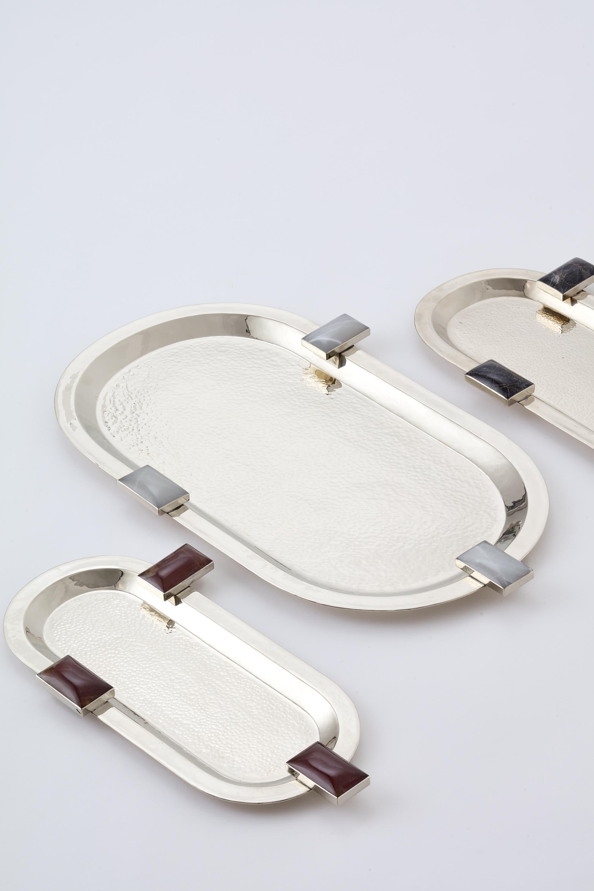 Hand-Carved Glaciar Large Silver Alpaca & Cream Onyx Stone Tray For Sale