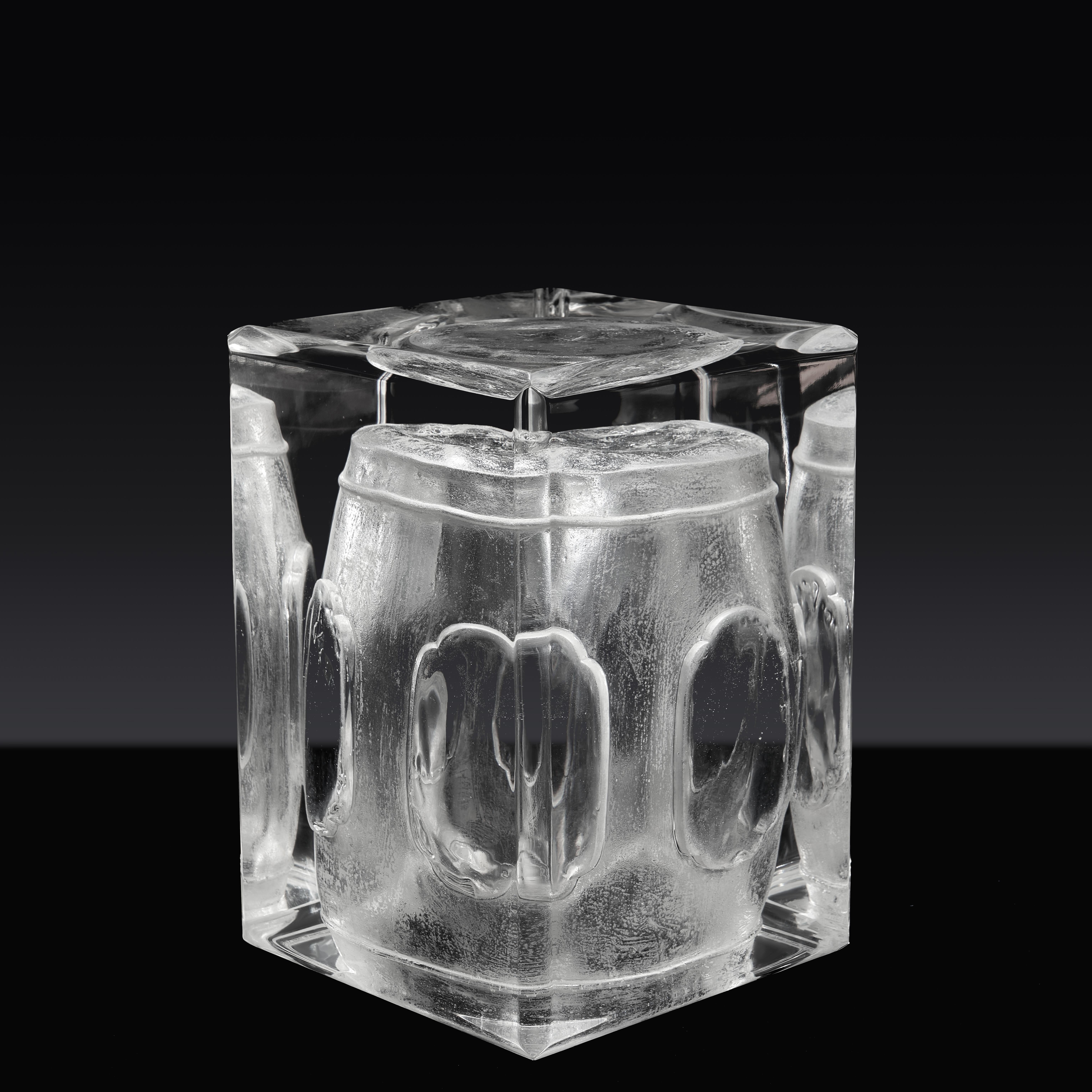 Fait main Tabouret carré en cristal glacier de Gordon Gu en vente