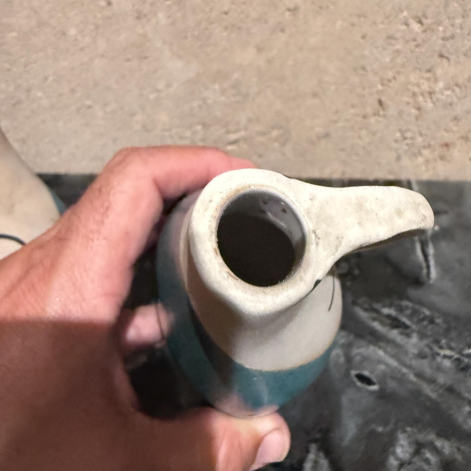 Glad 'n Sad Cruet Set Öl-Essig-Krüge David Gil Bennington Potters im Angebot 4