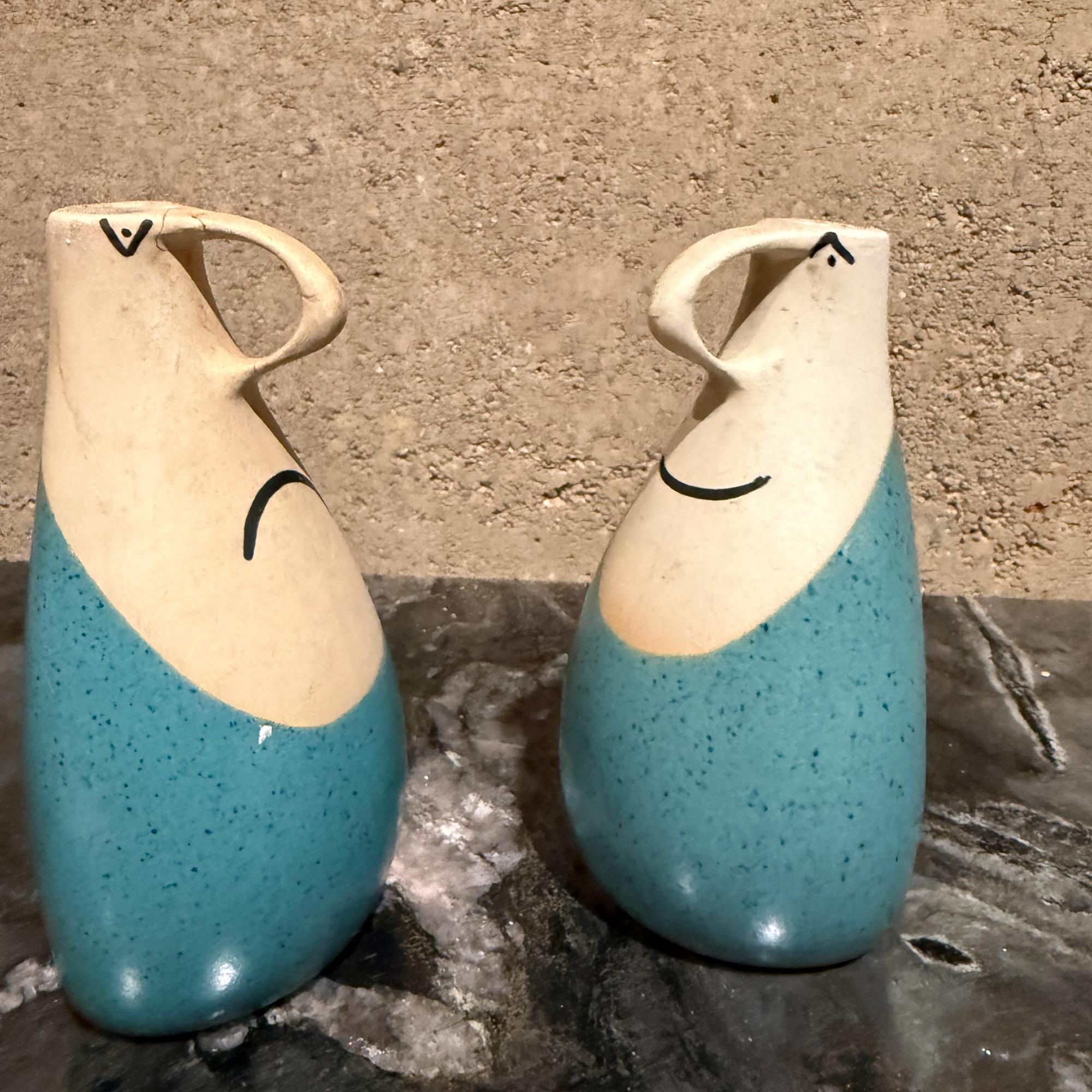 Glad 'n Sad Cruet Set Öl-Essig-Krüge David Gil Bennington Potters (amerikanisch) im Angebot