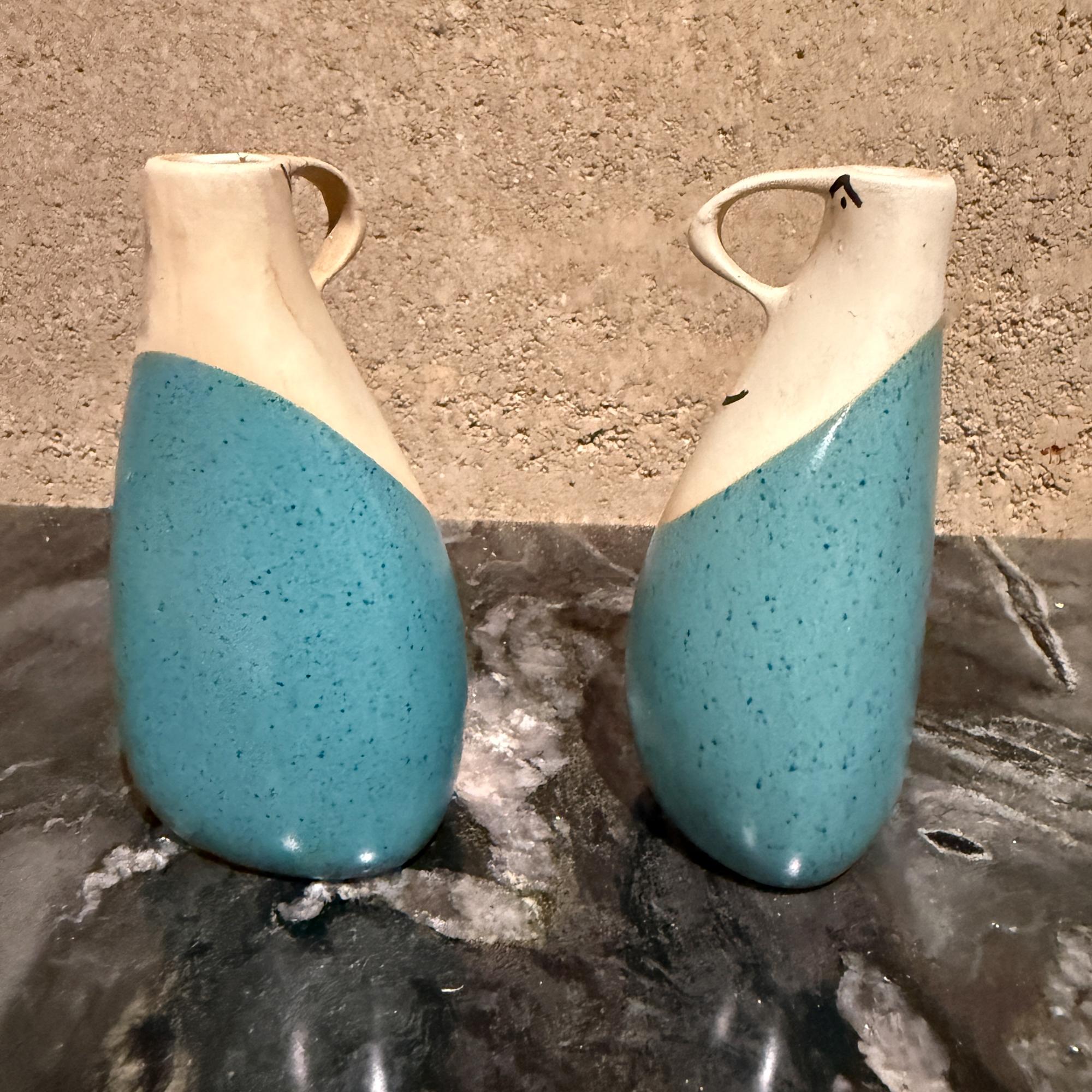 Glad 'n Sad Cruet Set Öl-Essig-Krüge David Gil Bennington Potters (Glasiert) im Angebot