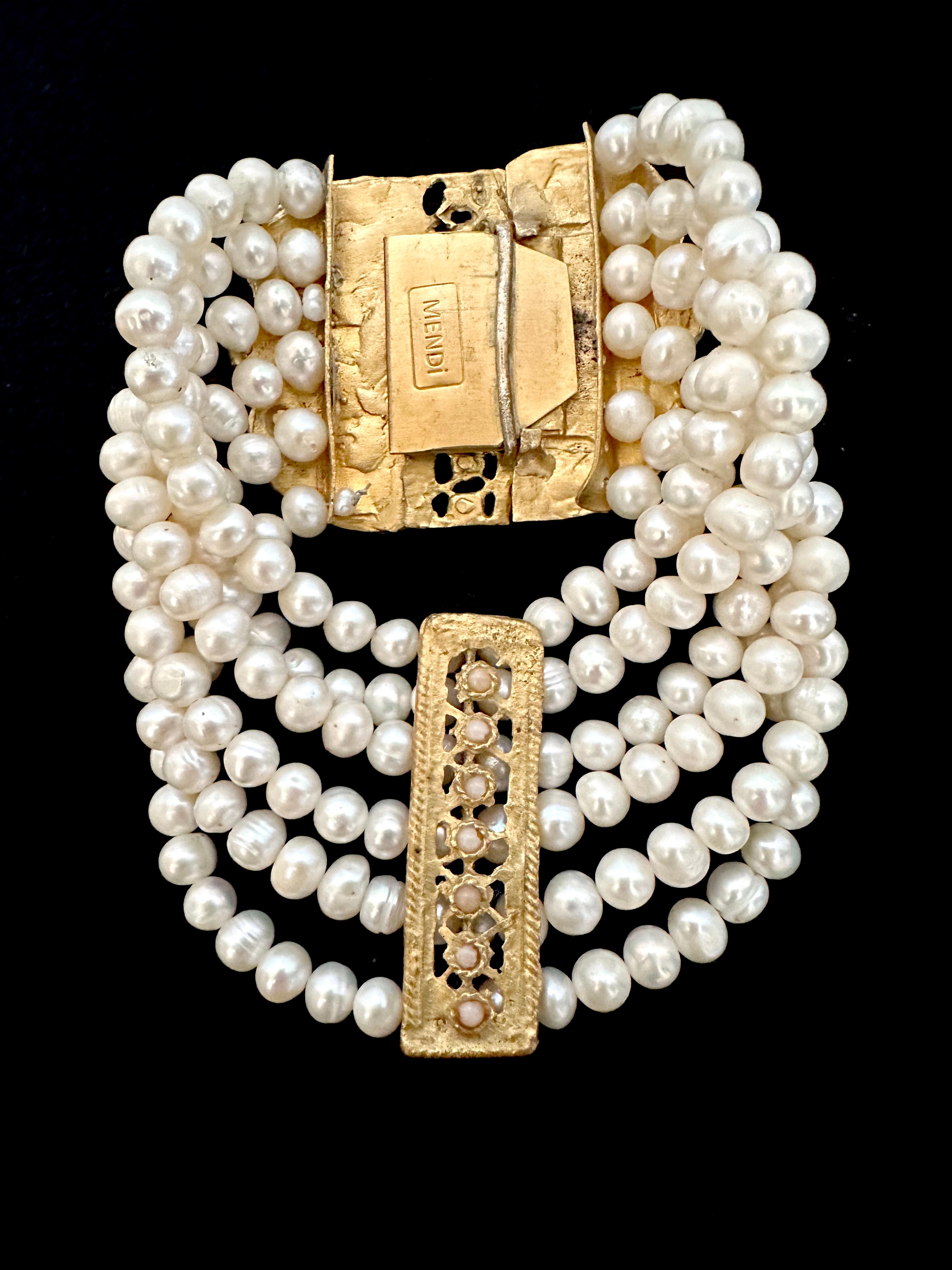 Gladiator Collectible Prop Pearl Bracelet from the 2000 Movie For Sale 4