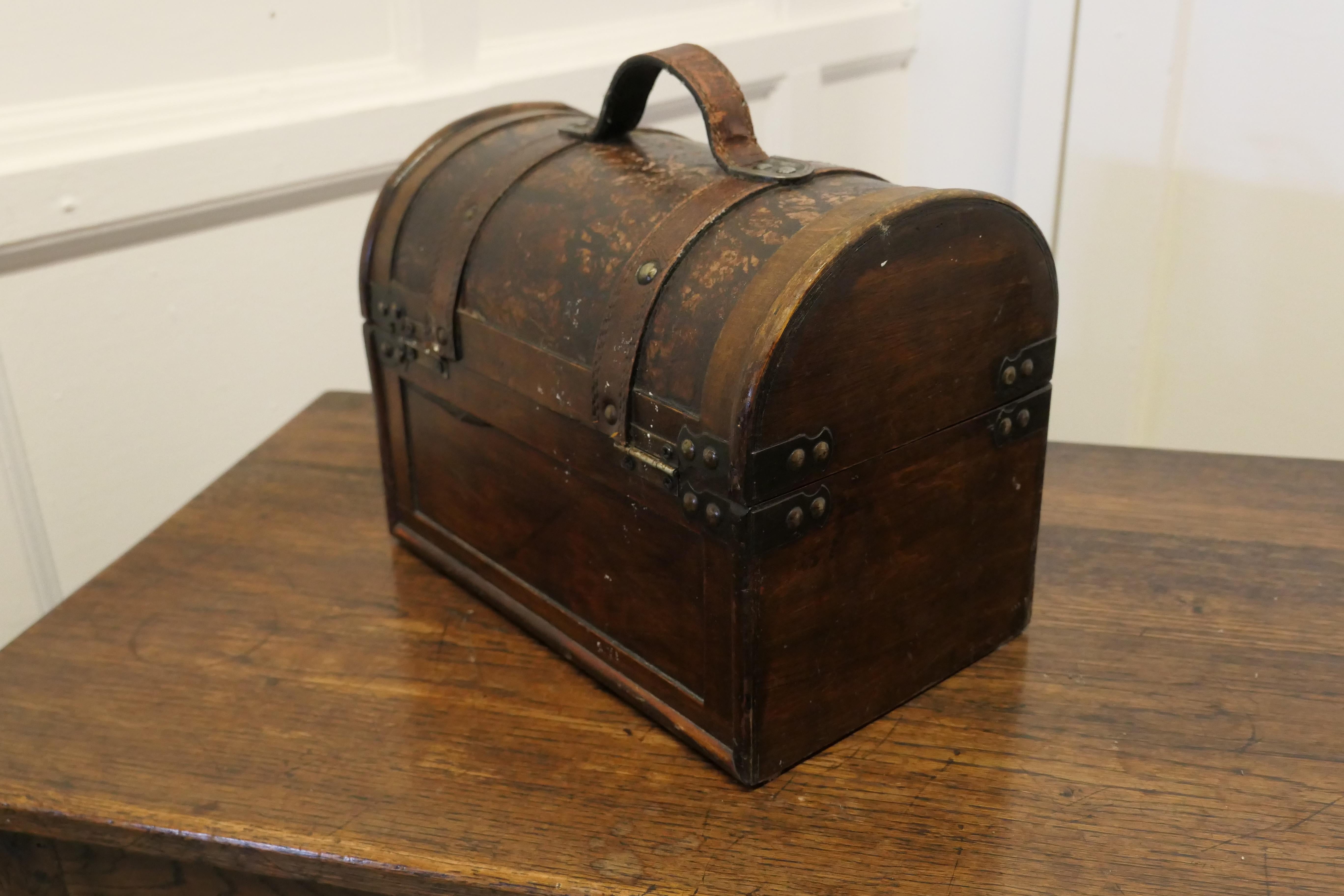 gladstone treasure chest