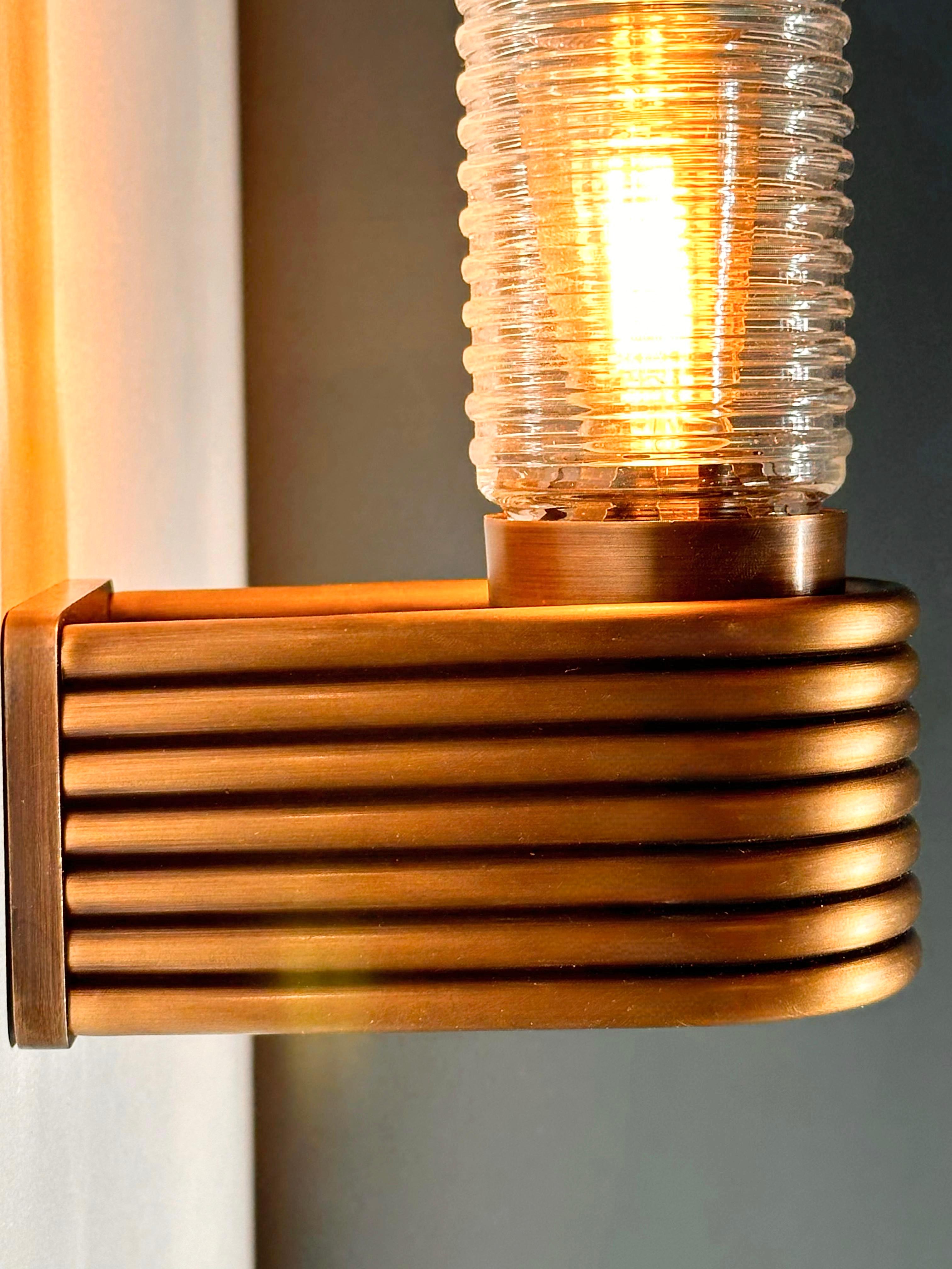 Glalpula Single Art Deco Wall Sconce in vendita 4