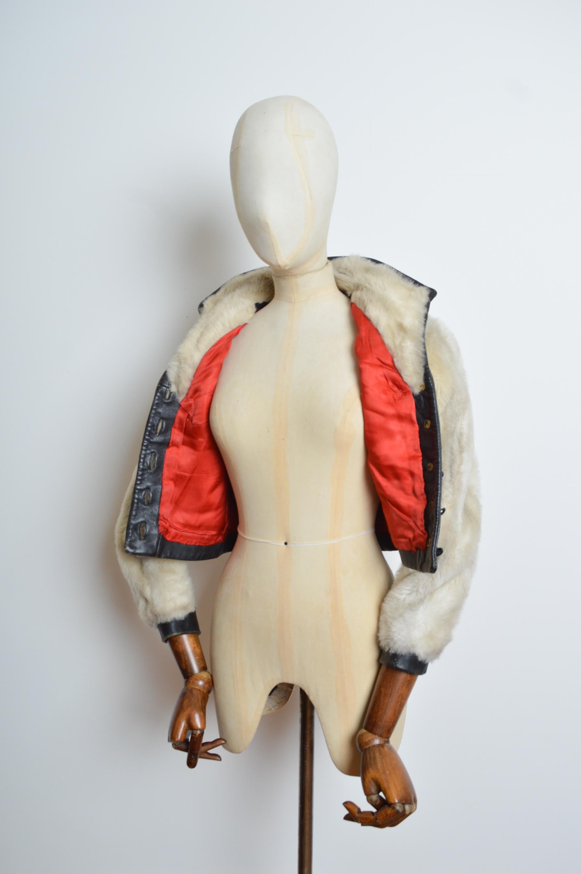 Glam Rock 1970’s White Faux Mink Fur & Black Leather Cropped Jacket - Coat 8