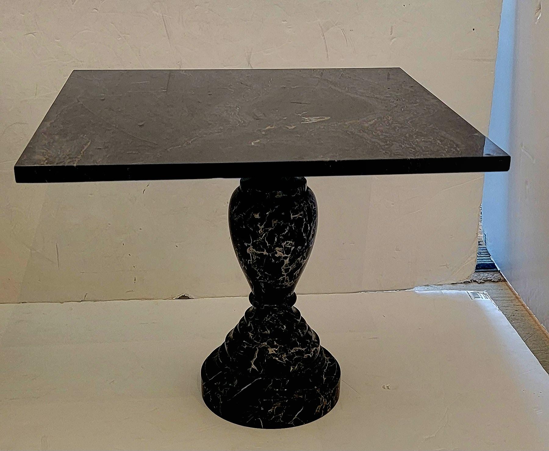 Neoclassical Glam Vintage Square Pair of Black Marble Top End Tables For Sale
