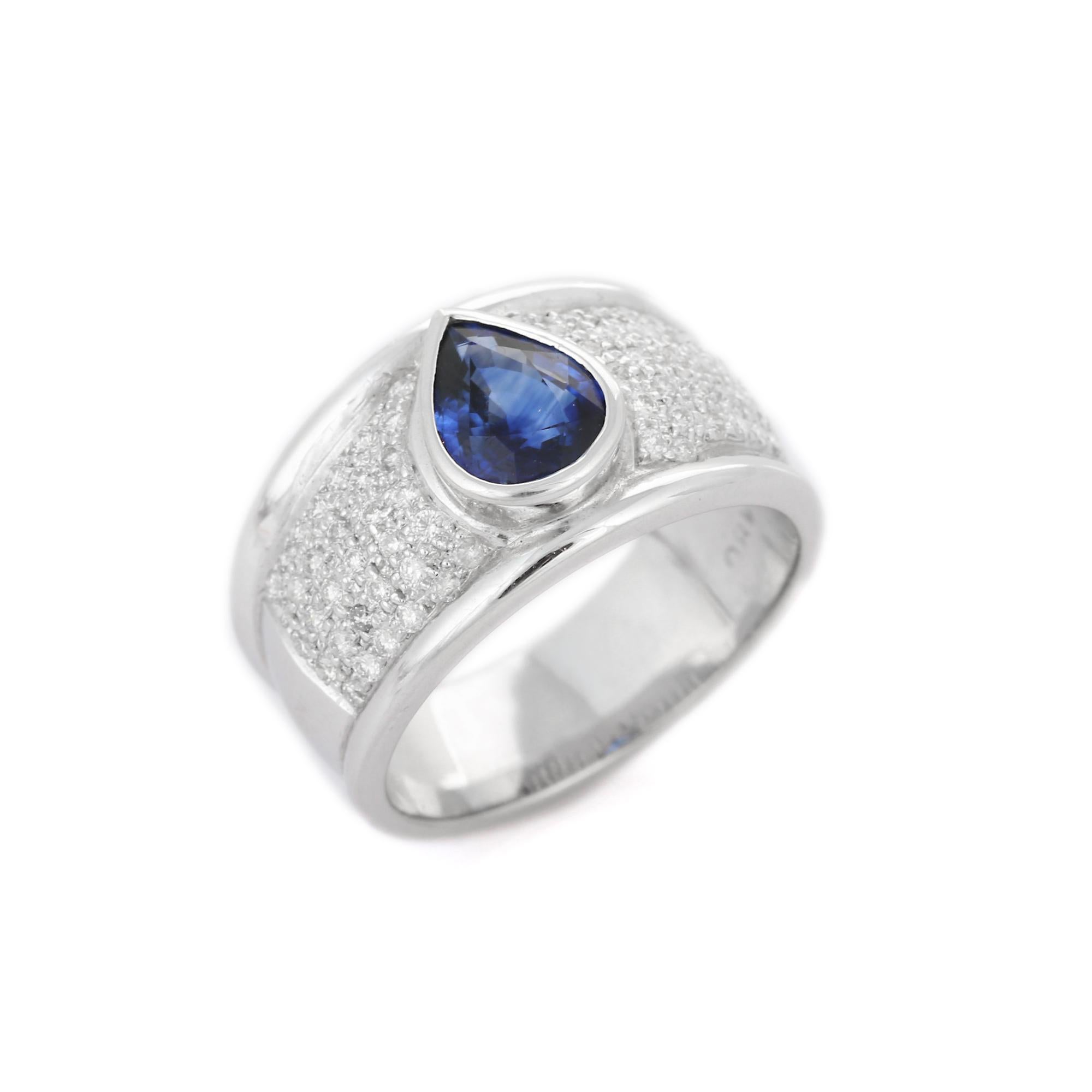 For Sale:  Glamarous 2.1 Ct Blue Sapphire Cocktail Ring in 18K White Gold with Diamonds 5